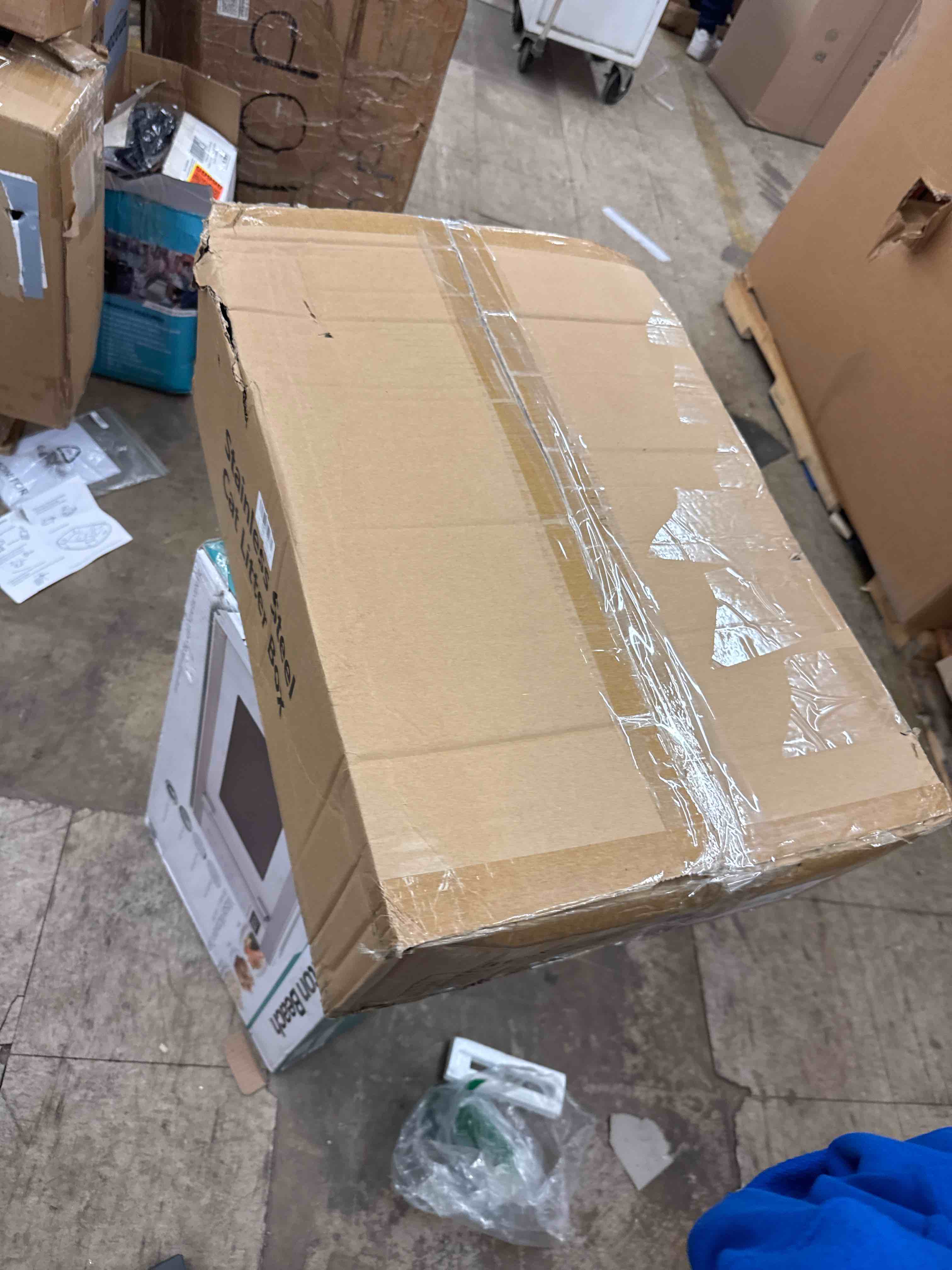 https://s3.amazonaws.com/lotting-images-prod/phillipi/GRA2174929_1745940891087.jpeg