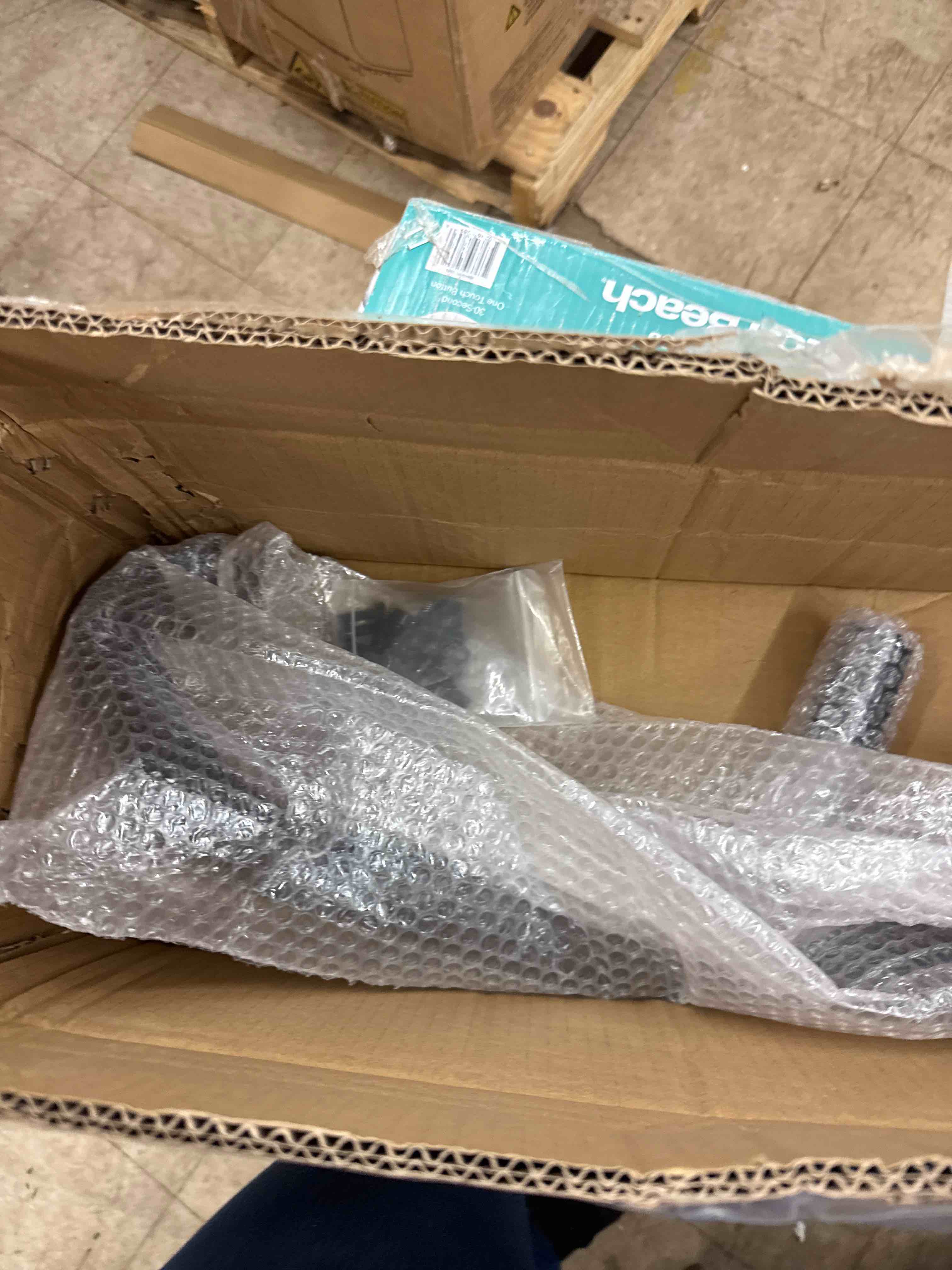 https://s3.amazonaws.com/lotting-images-prod/phillipi/GRA2174962_1745955570081.jpeg