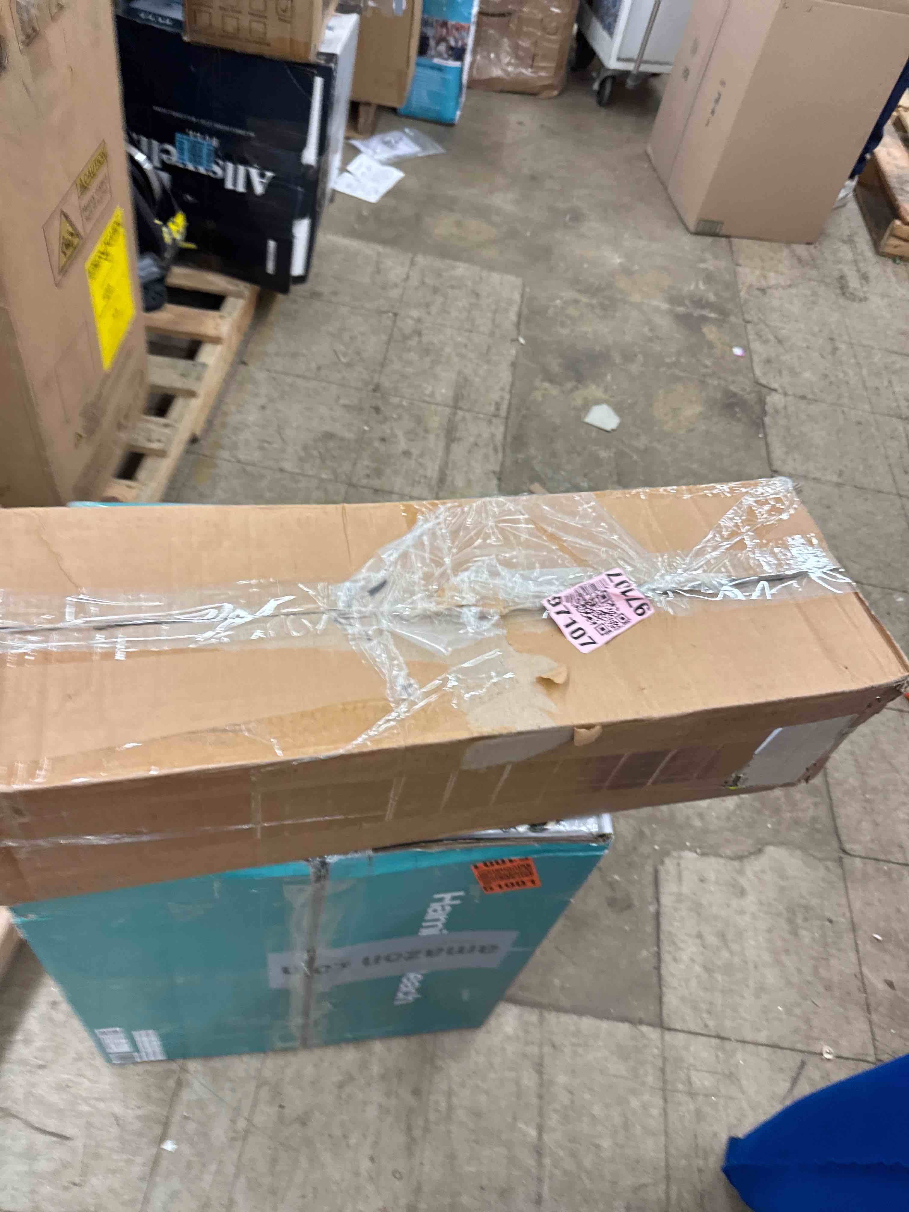 https://s3.amazonaws.com/lotting-images-prod/phillipi/GRA2174962_1745955582267.jpeg