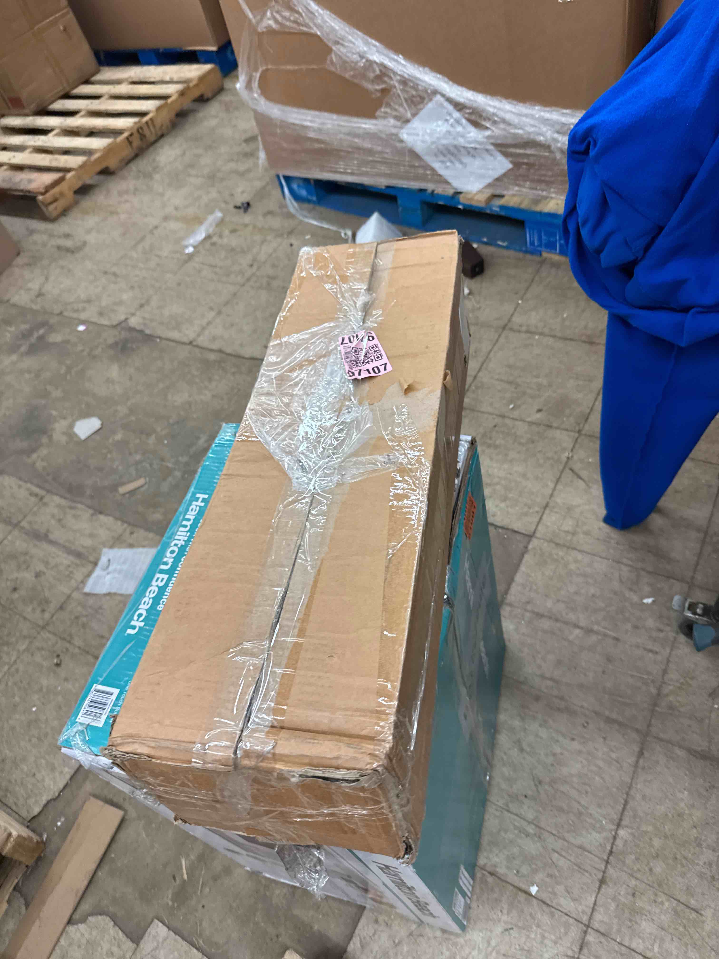 https://s3.amazonaws.com/lotting-images-prod/phillipi/GRA2174962_1745955583256.jpeg