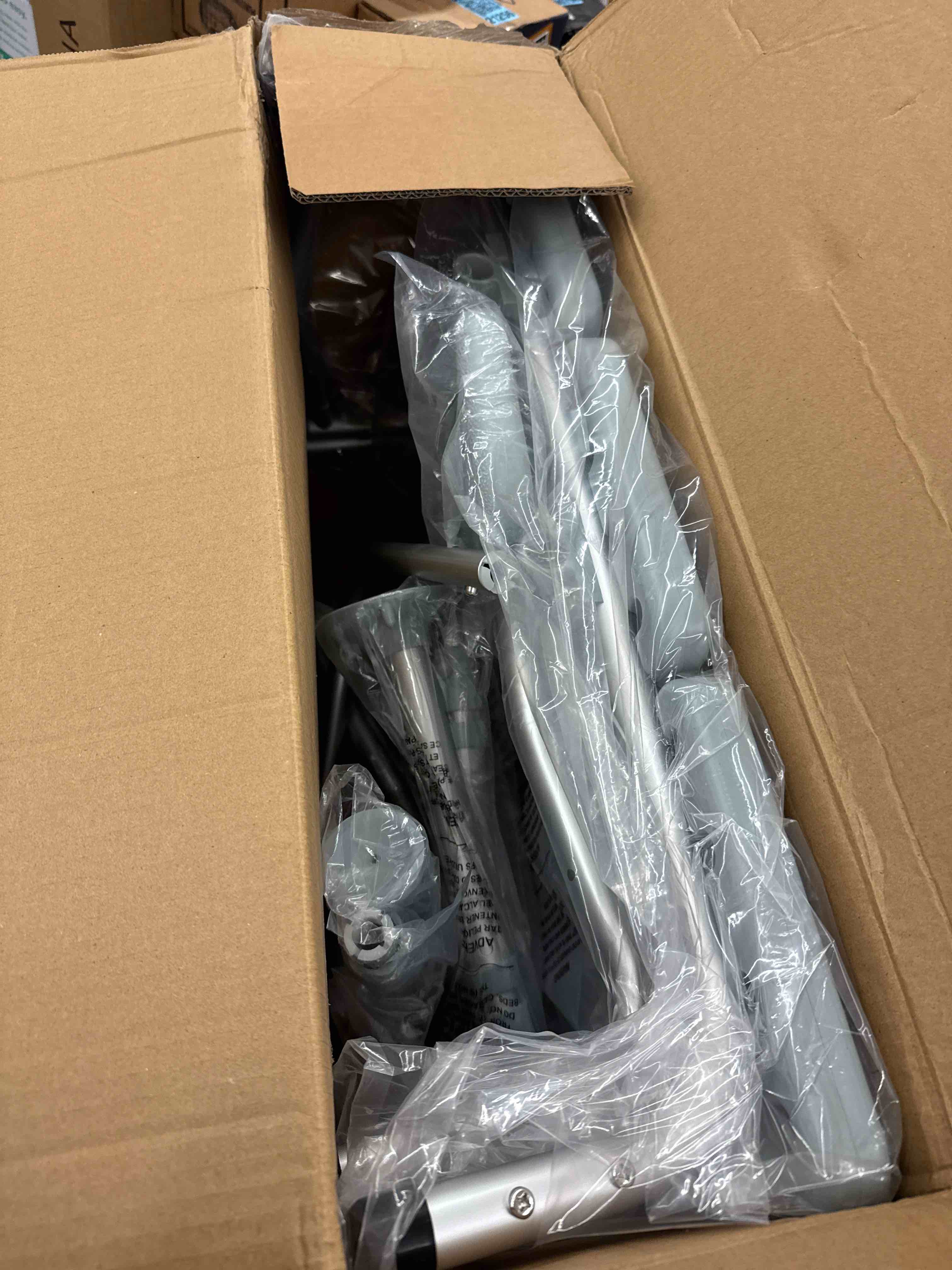 https://s3.amazonaws.com/lotting-images-prod/phillipi/GRA2175055_1746036334606.jpeg