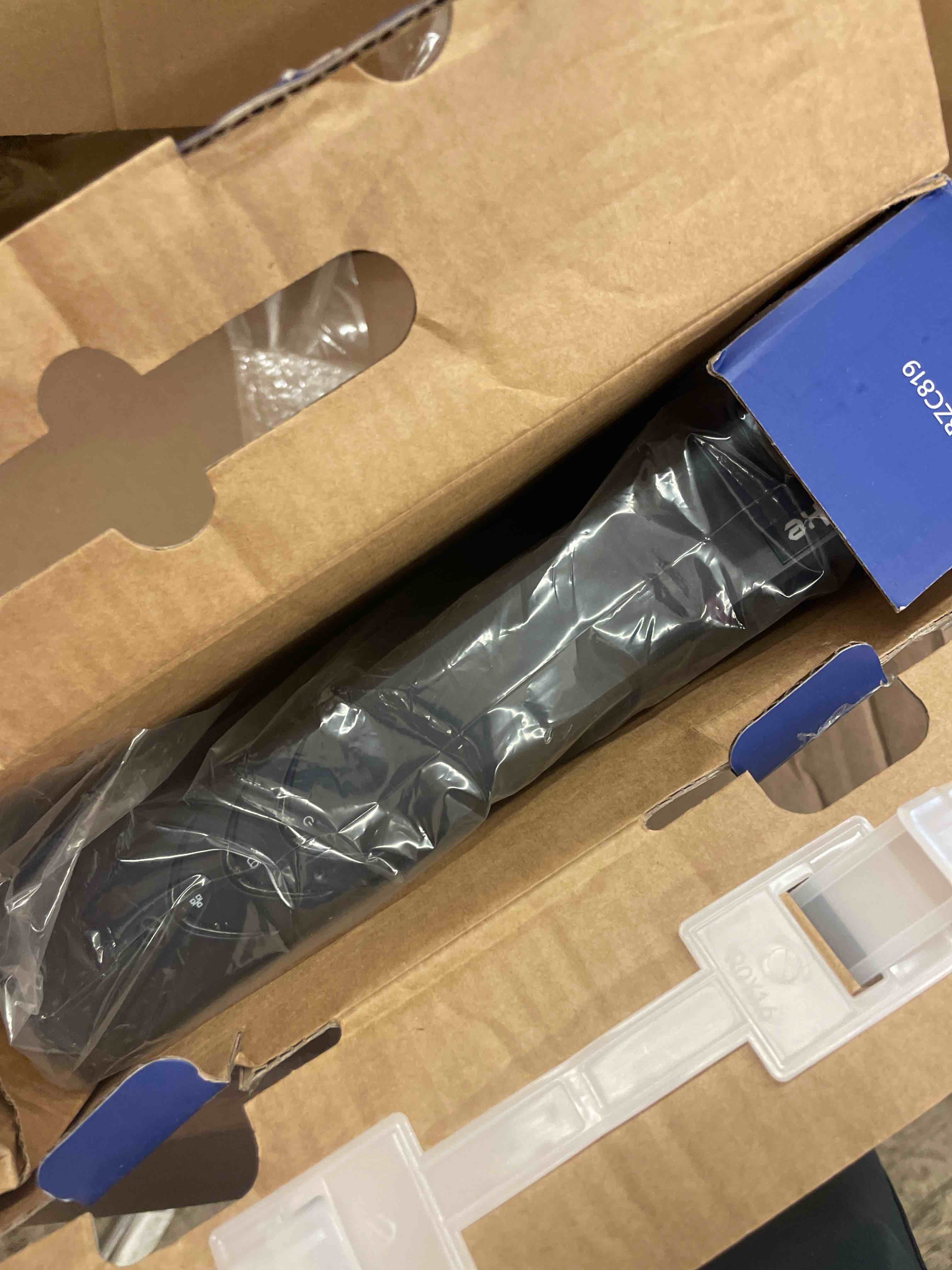 https://s3.amazonaws.com/lotting-images-prod/phillipi/GRA2175088_1746041989578.jpeg