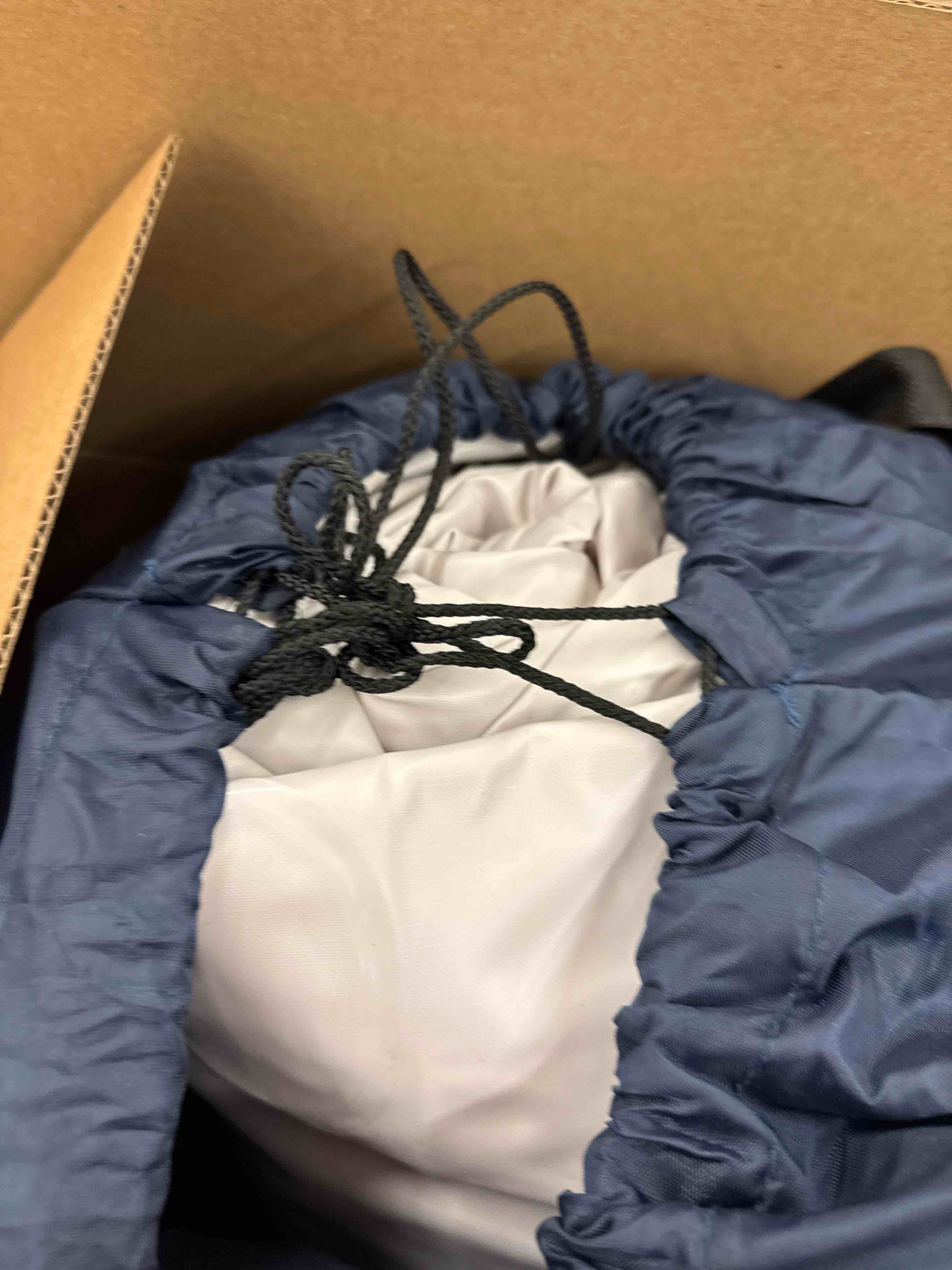 https://s3.amazonaws.com/lotting-images-prod/phillipi/GRA2175097_1746043113660.jpeg