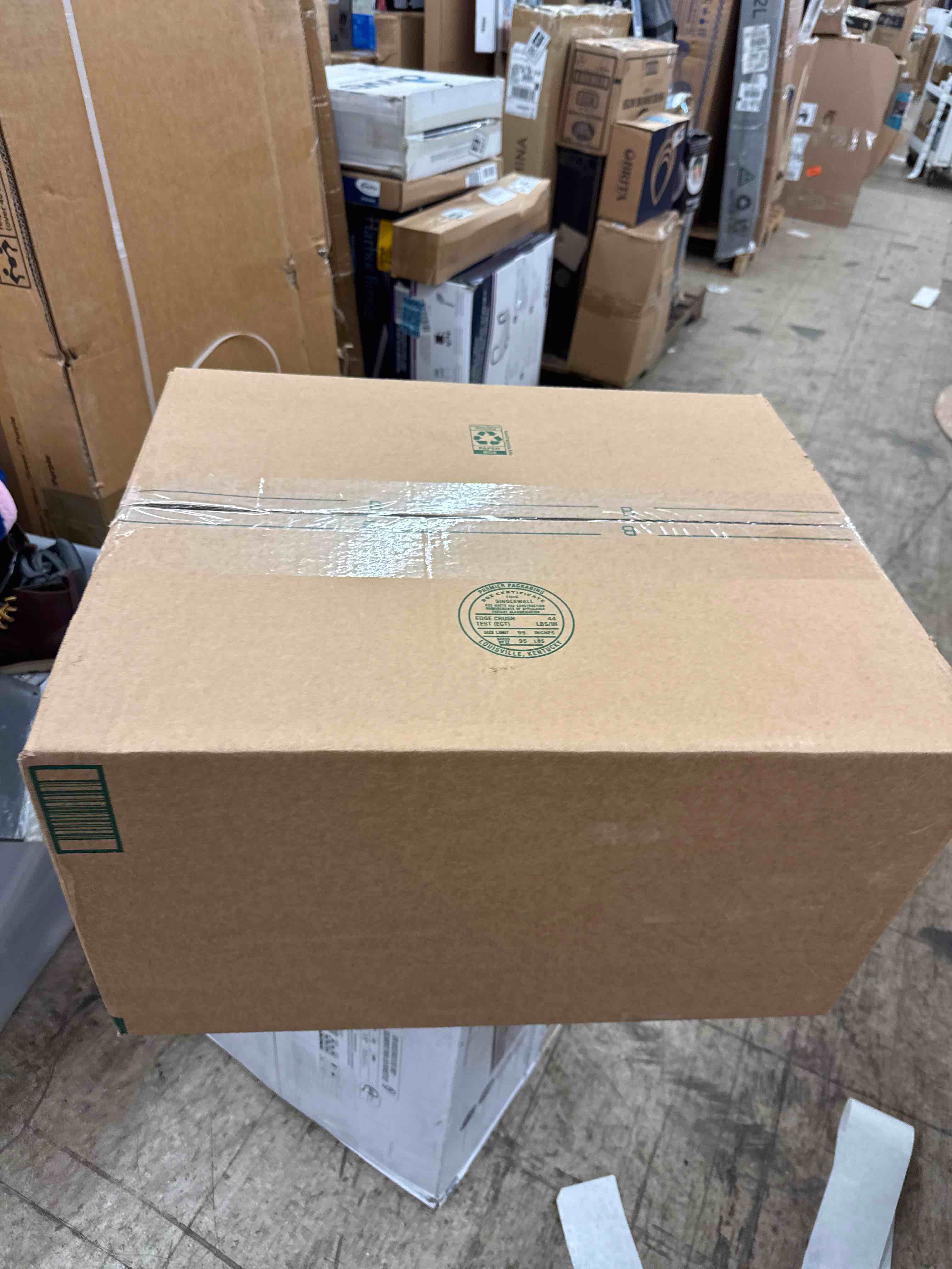 https://s3.amazonaws.com/lotting-images-prod/phillipi/GRA2175097_1746043133859.jpeg