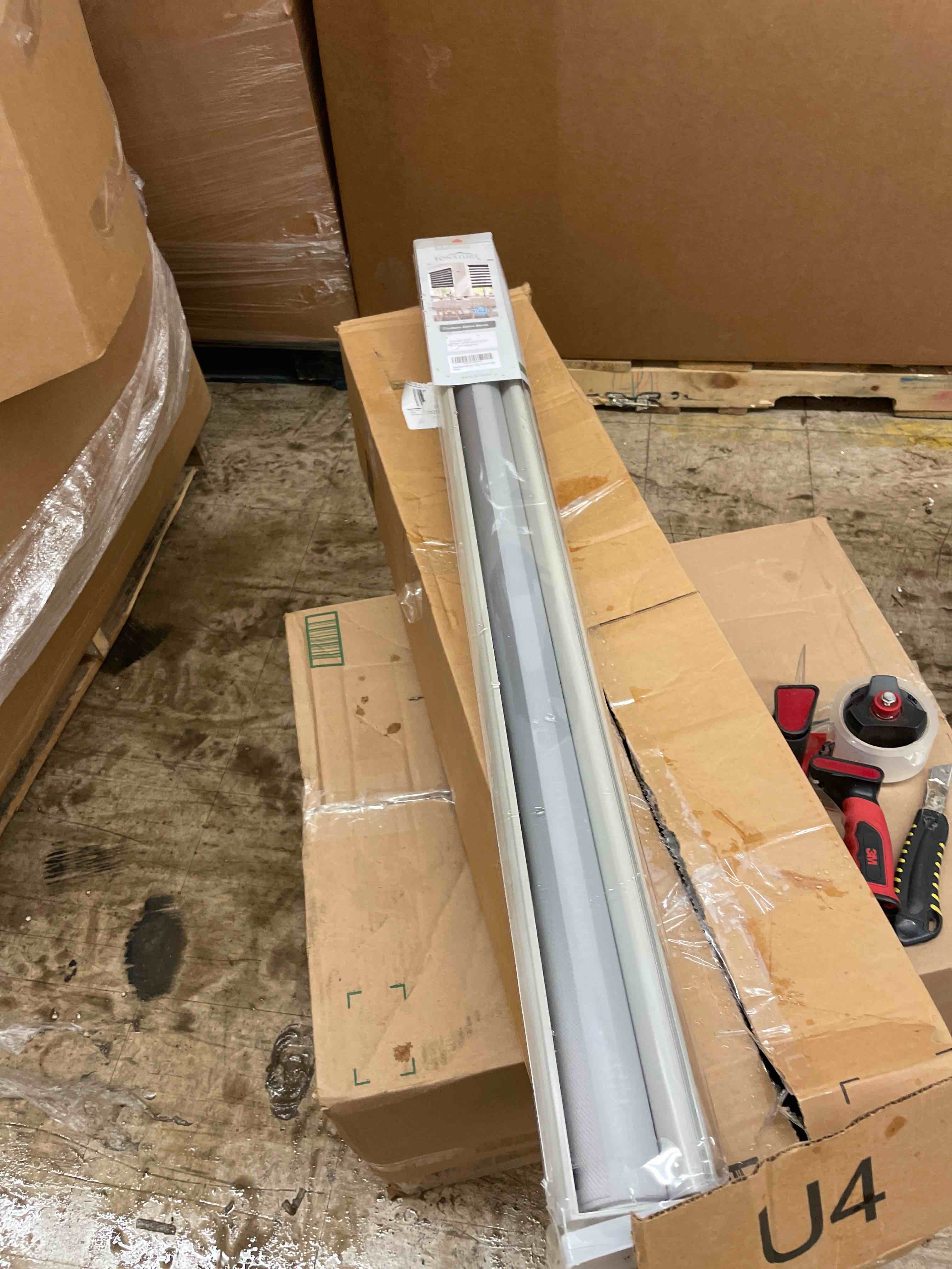 https://s3.amazonaws.com/lotting-images-prod/phillipi/GRA2175295_1746460713888.jpeg