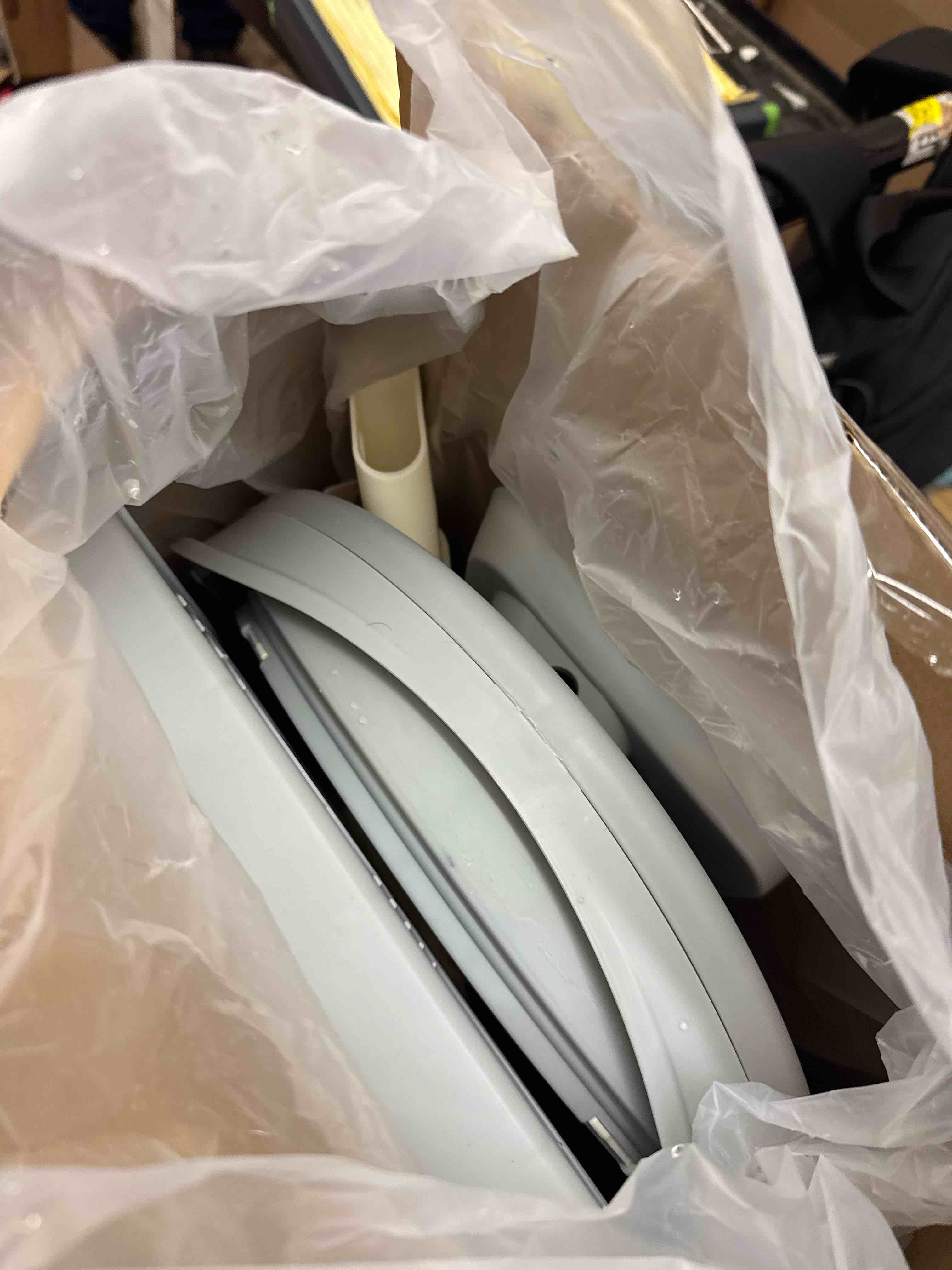 https://s3.amazonaws.com/lotting-images-prod/phillipi/GRA2175298_1746461097191.jpeg