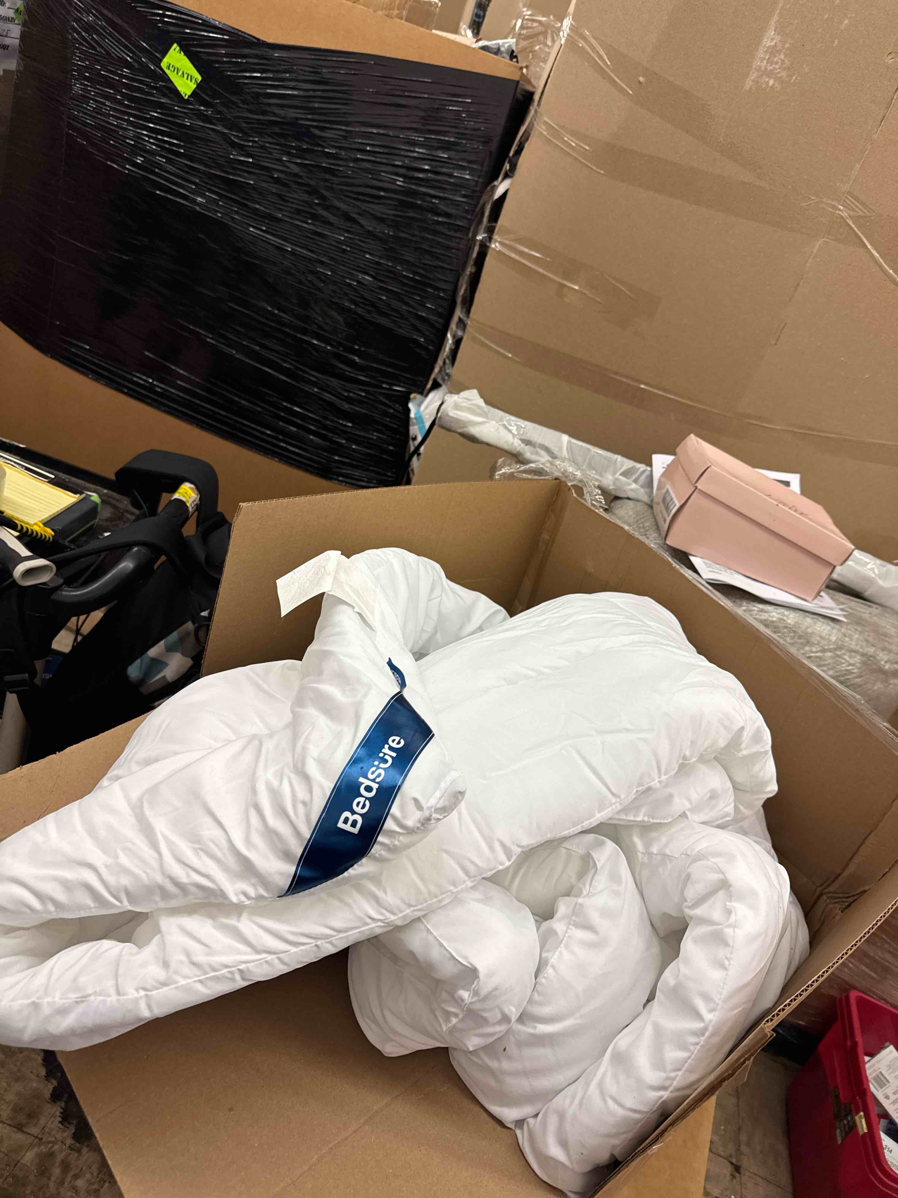 https://s3.amazonaws.com/lotting-images-prod/phillipi/GRA2175344_1746471358324.jpeg