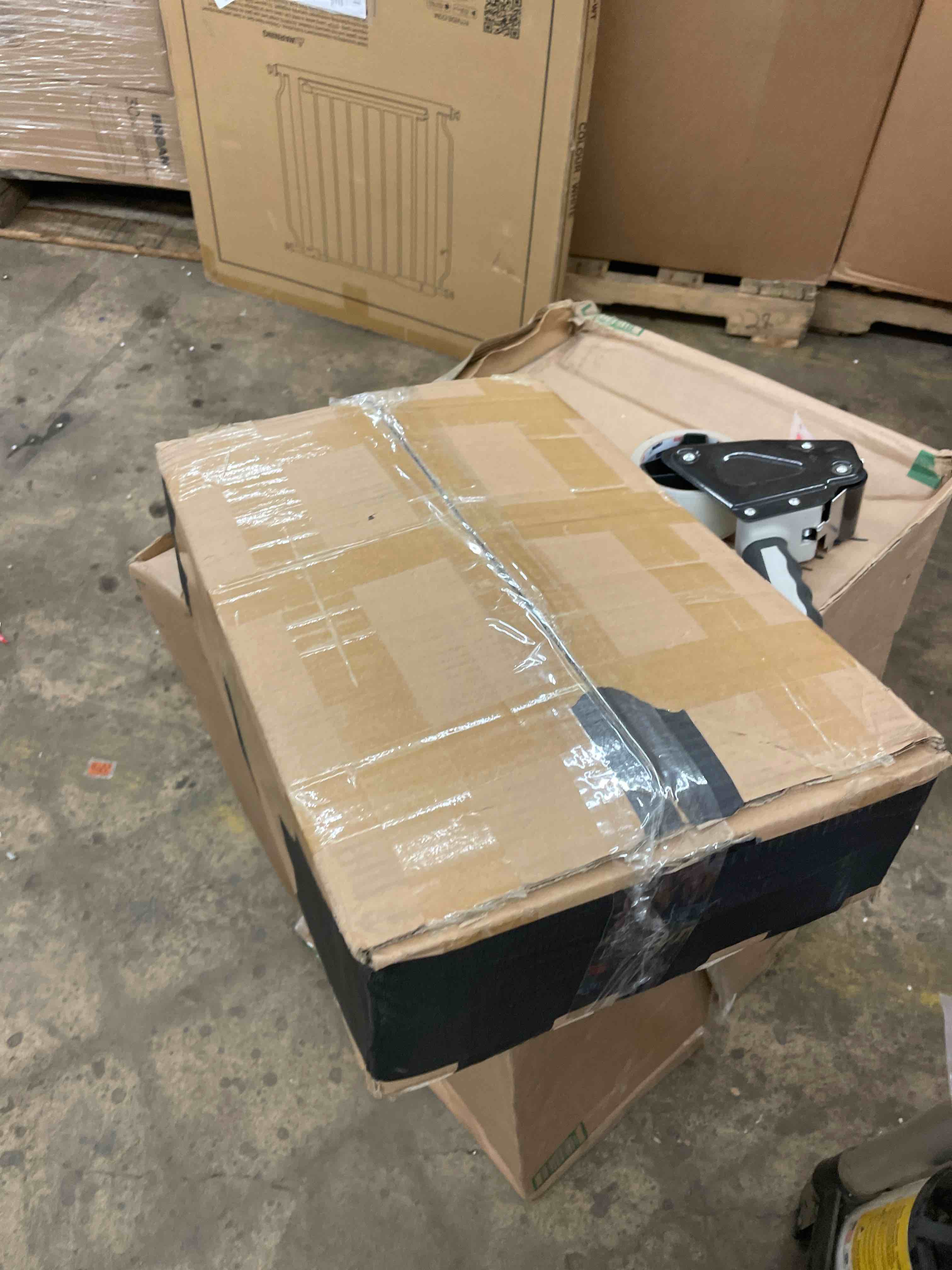 https://s3.amazonaws.com/lotting-images-prod/phillipi/GRA2175461_1746555307155.jpeg