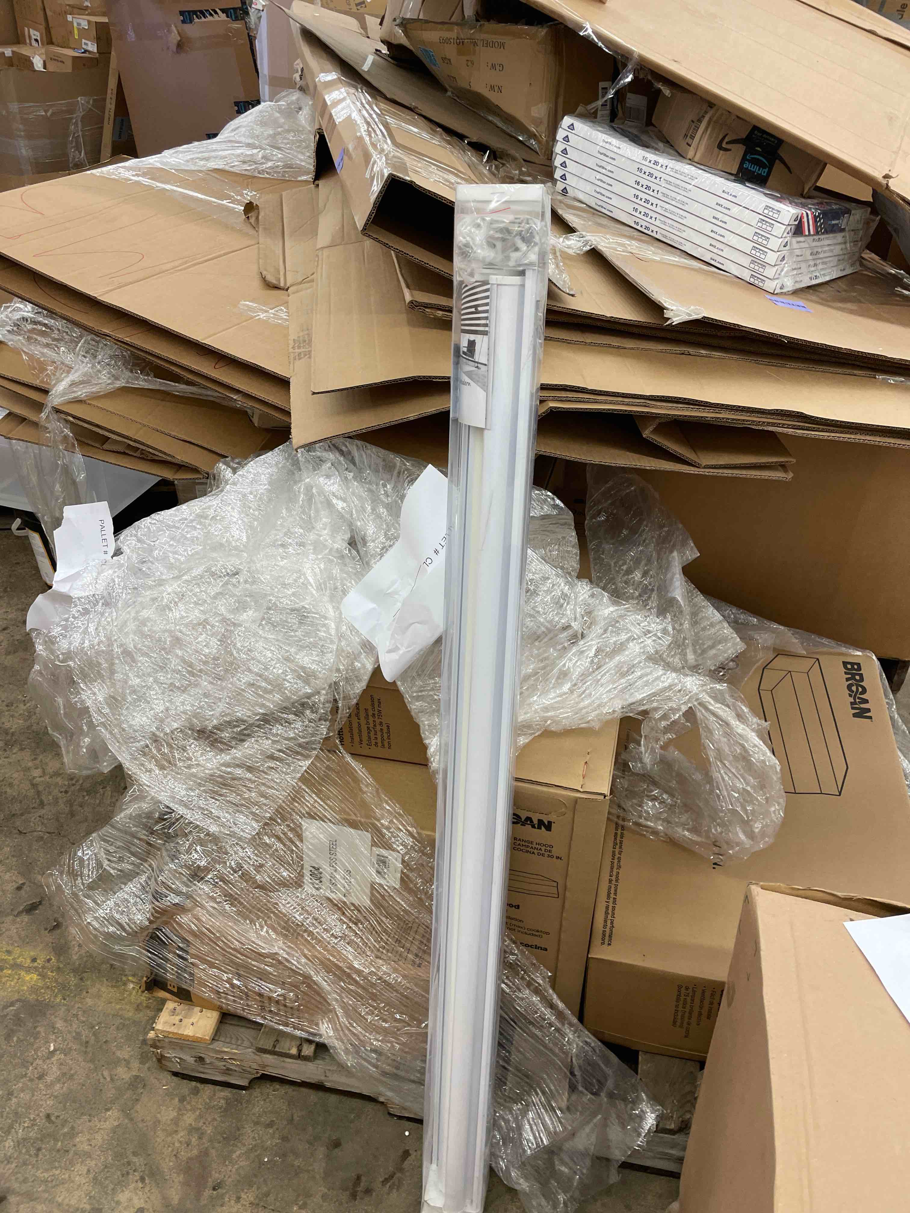 https://s3.amazonaws.com/lotting-images-prod/phillipi/GRA2175474_1746556531162.jpeg