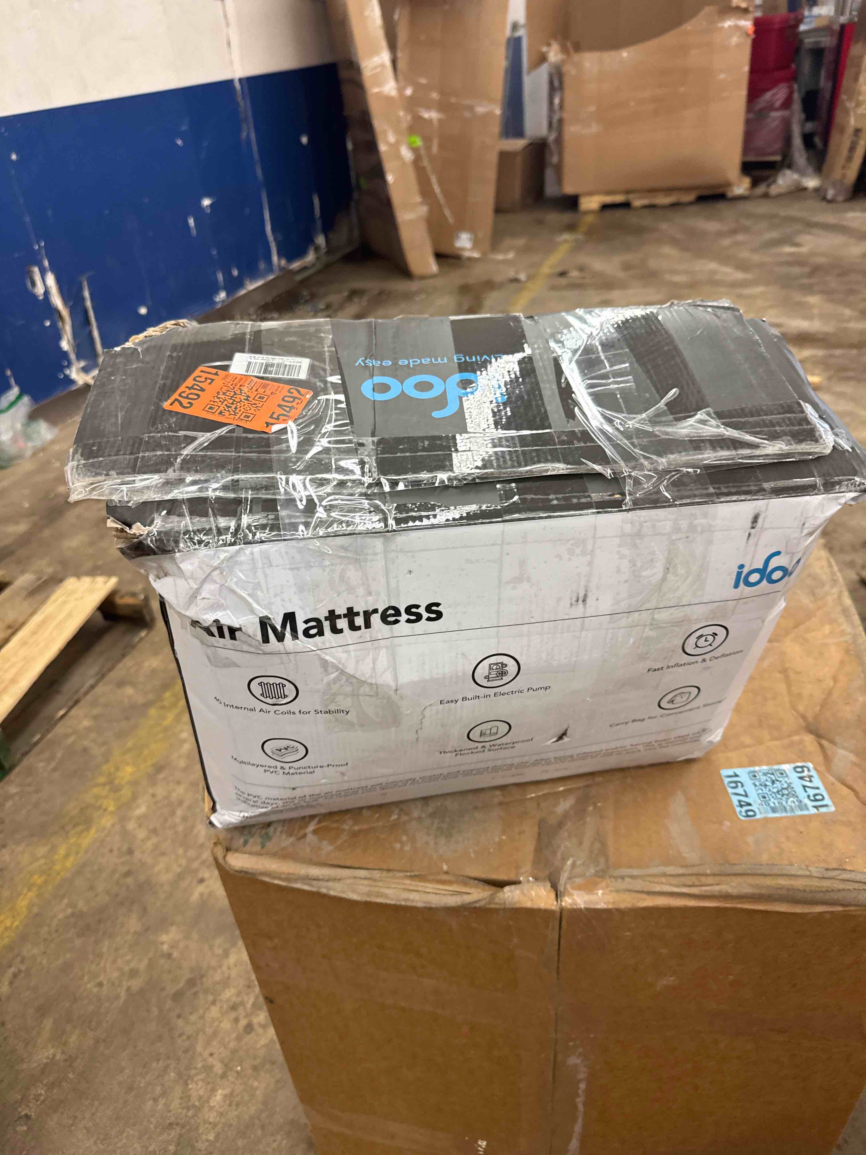 https://s3.amazonaws.com/lotting-images-prod/phillipi/GRA2175505_1746623893734.jpeg