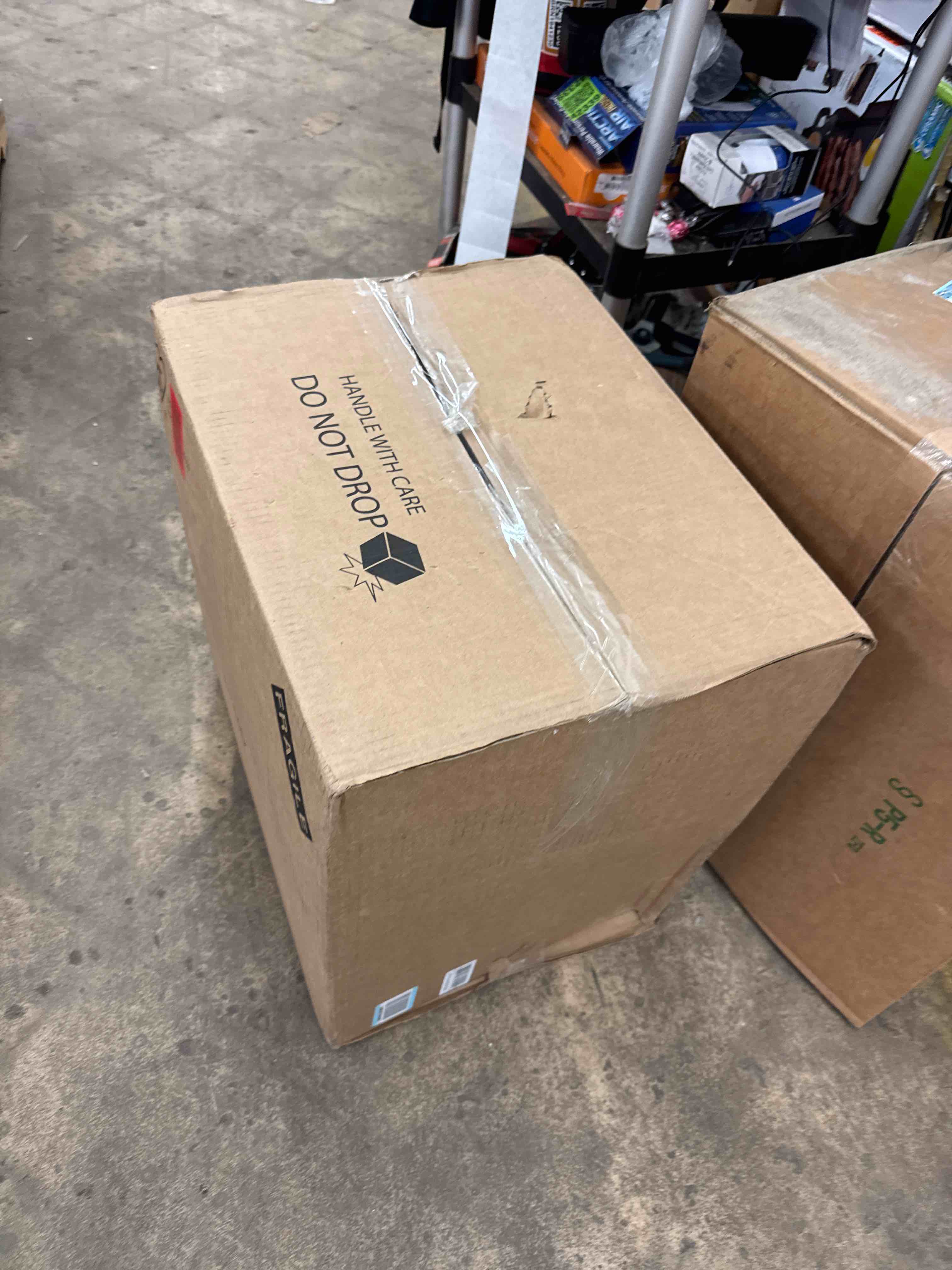 https://s3.amazonaws.com/lotting-images-prod/phillipi/GRA2175527_1746628113598.jpeg