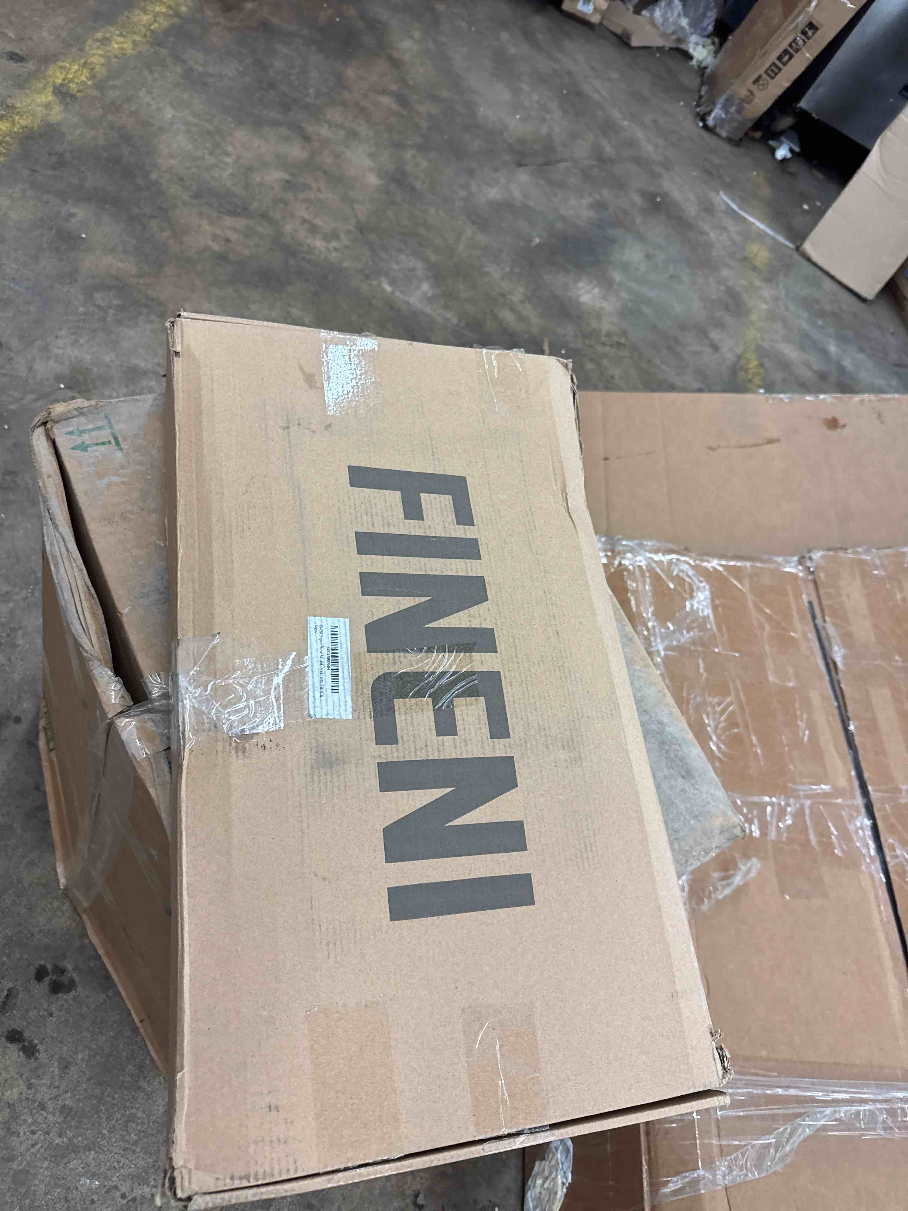 https://s3.amazonaws.com/lotting-images-prod/phillipi/GRA2175534_1746630101977.jpeg