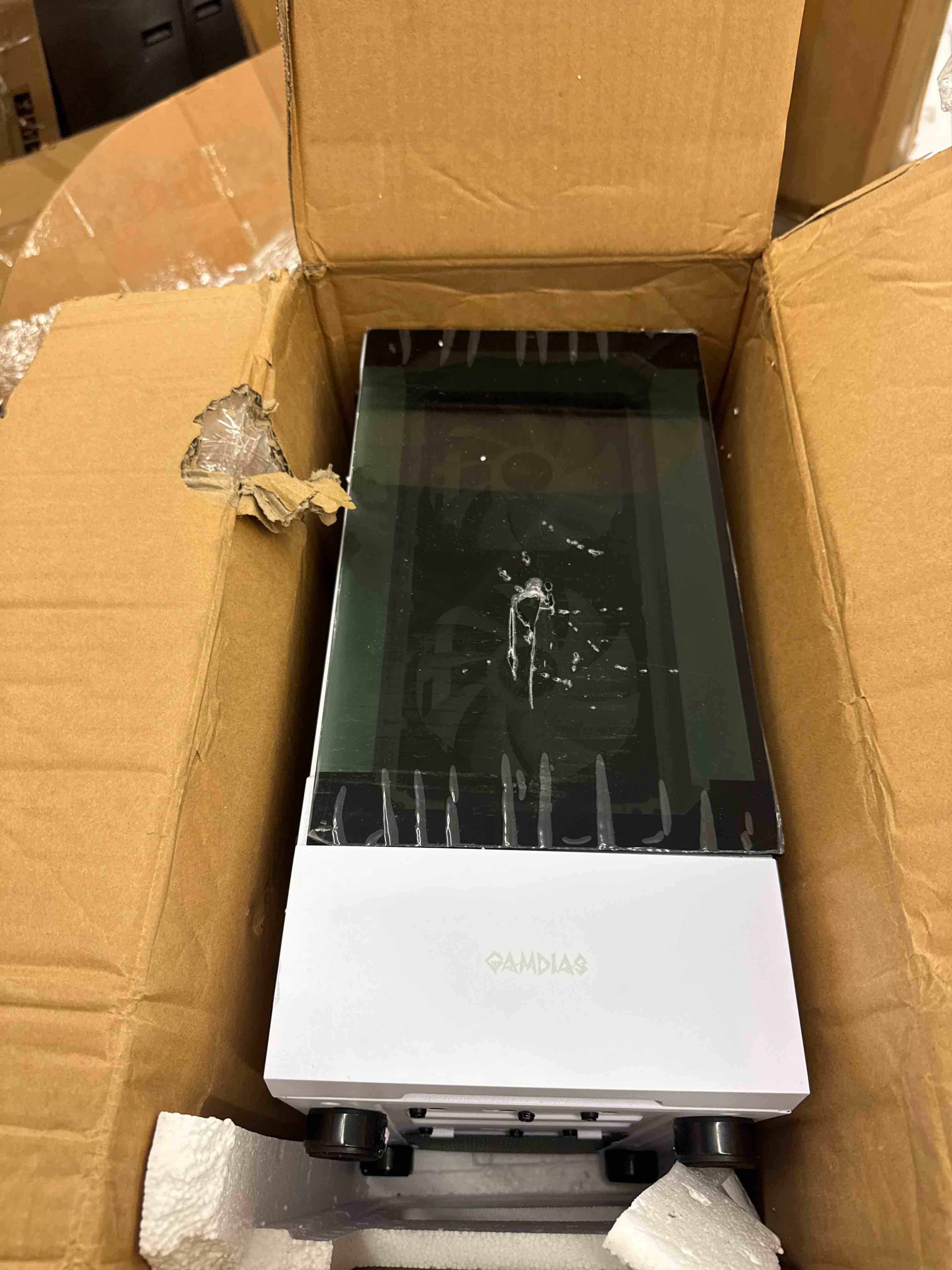 https://s3.amazonaws.com/lotting-images-prod/phillipi/GRA2175543_1746632831372.jpeg