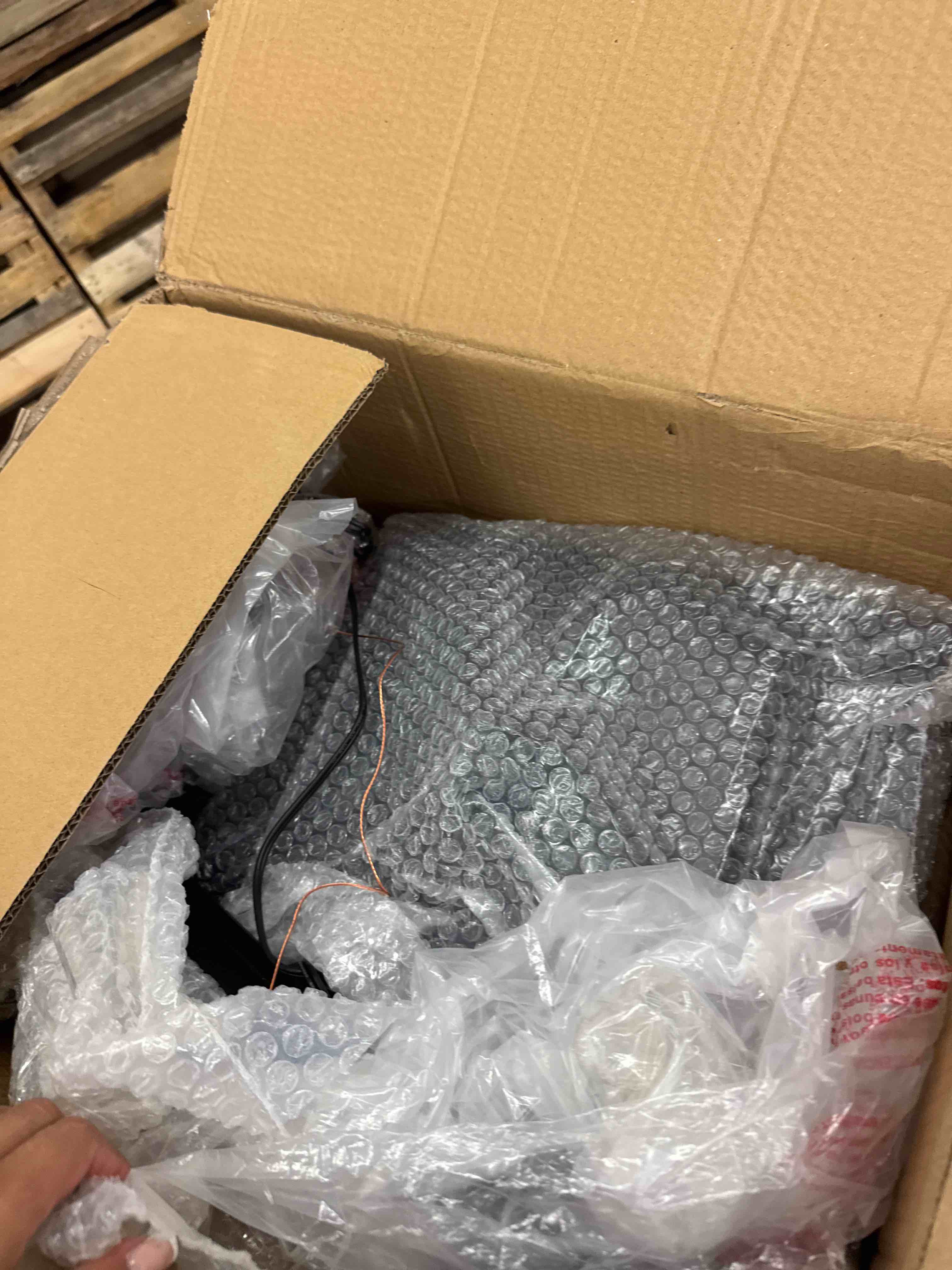https://s3.amazonaws.com/lotting-images-prod/phillipi/GRA2175544_1746633153697.jpeg
