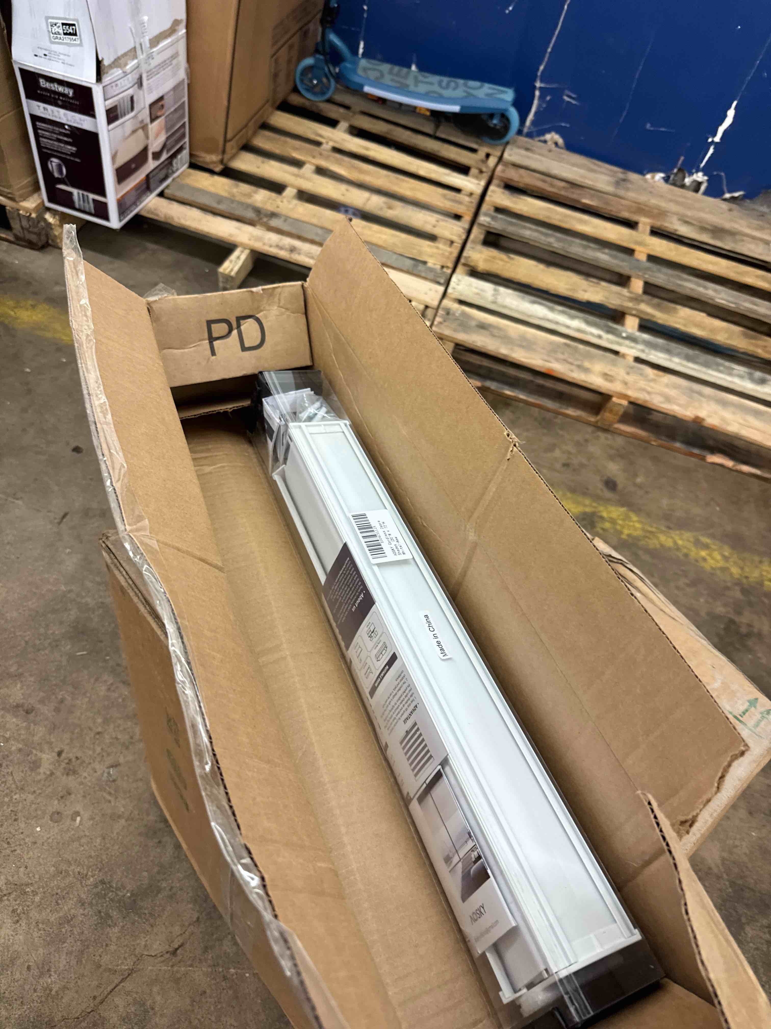 https://s3.amazonaws.com/lotting-images-prod/phillipi/GRA2175549_1746633920613.jpeg