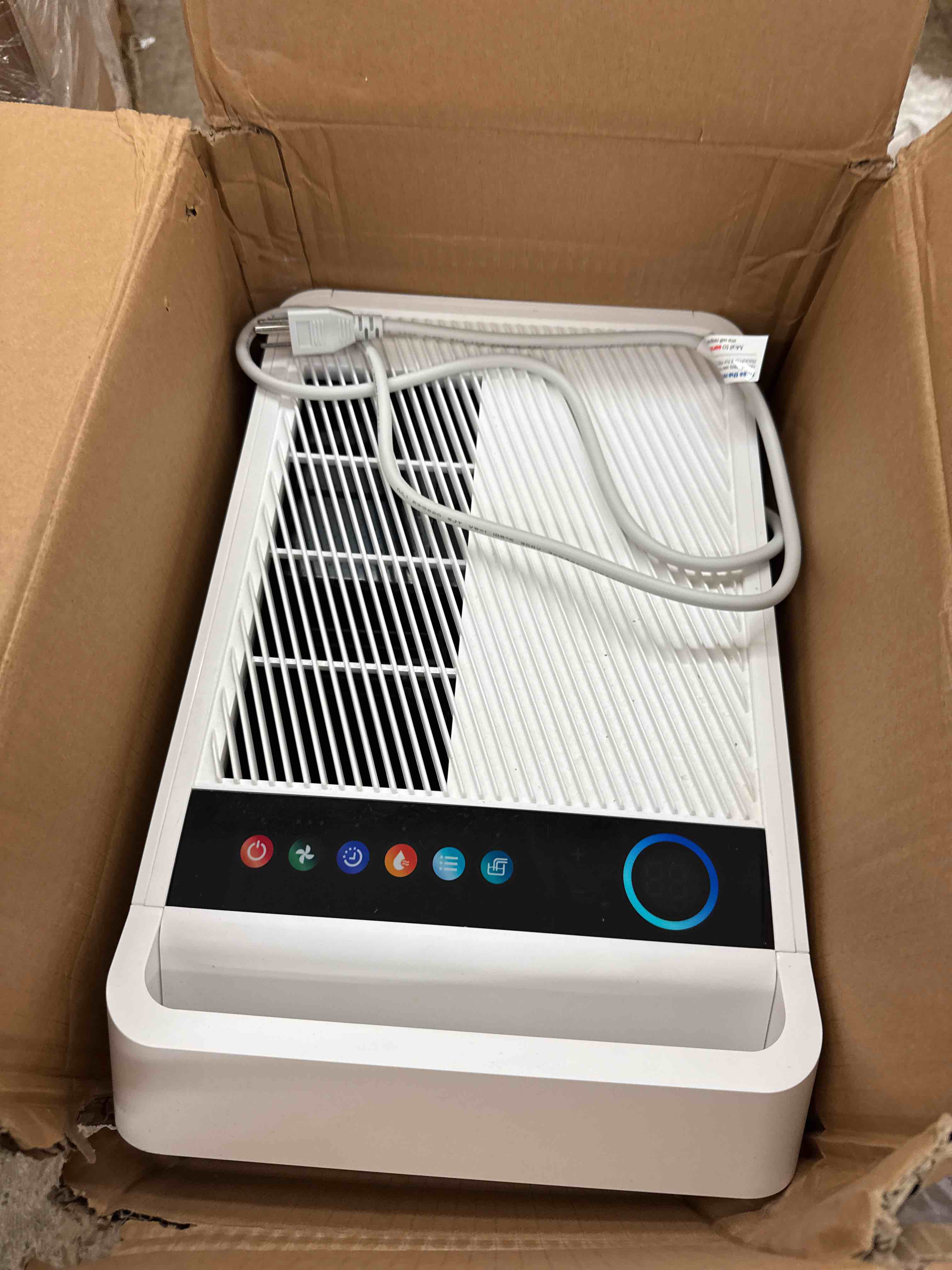 https://s3.amazonaws.com/lotting-images-prod/phillipi/GRA2175848_1747337610338.jpeg