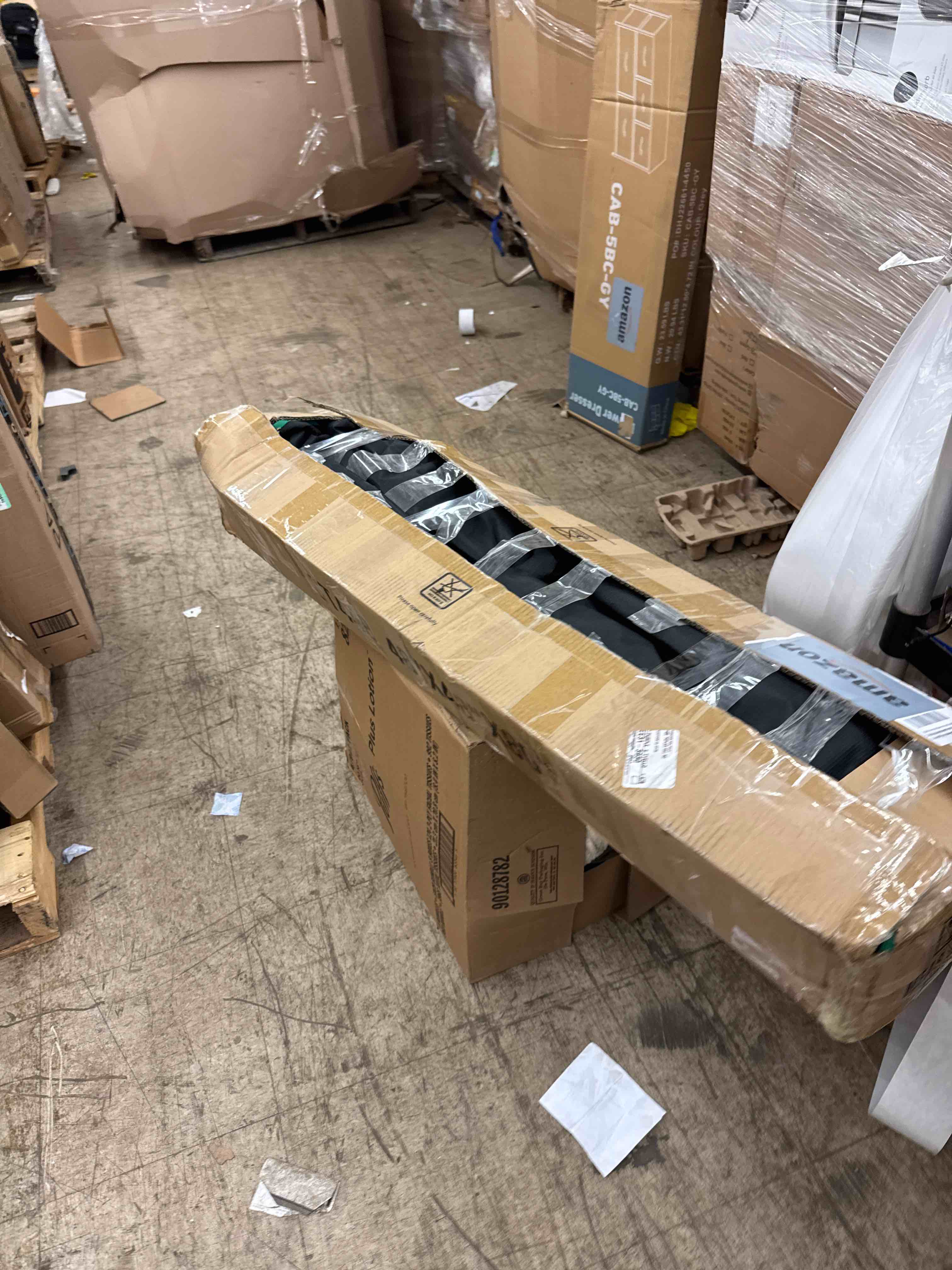 https://s3.amazonaws.com/lotting-images-prod/phillipi/GRA2175894_1747408522608.jpeg