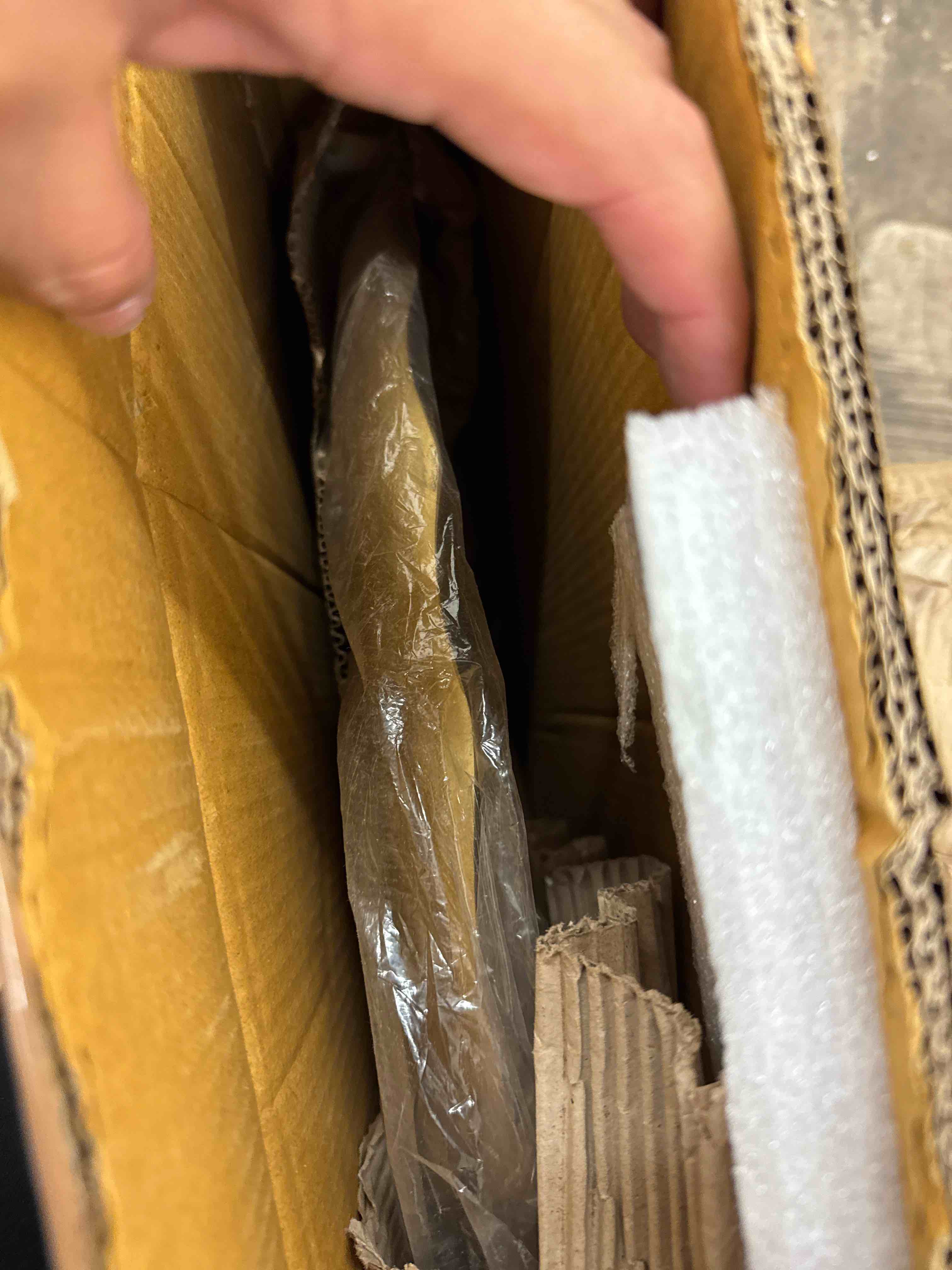 https://s3.amazonaws.com/lotting-images-prod/phillipi/GRA2175933_1747419399577.jpeg