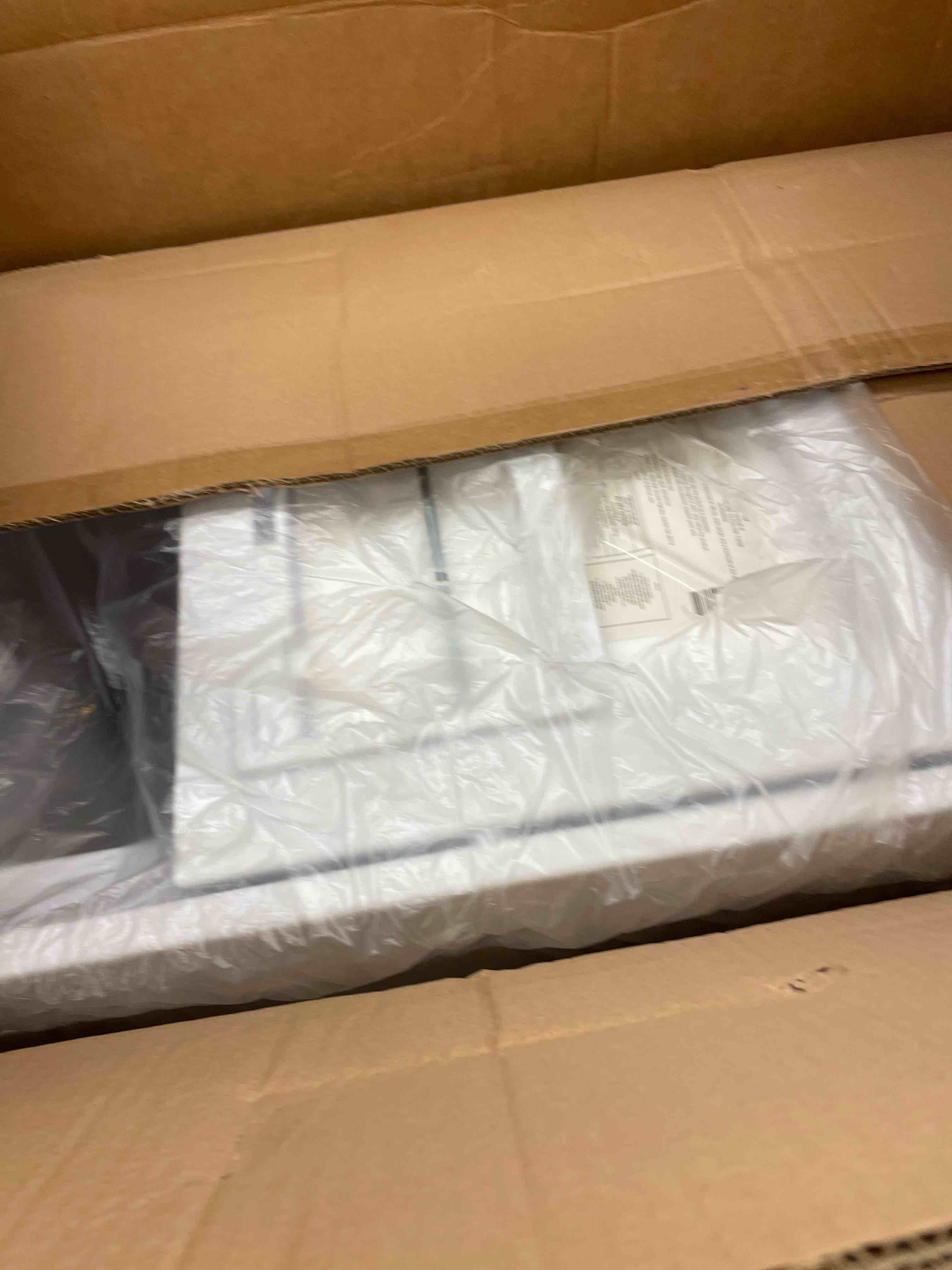 https://s3.amazonaws.com/lotting-images-prod/phillipi/GRA2175953_1747421585885.jpeg