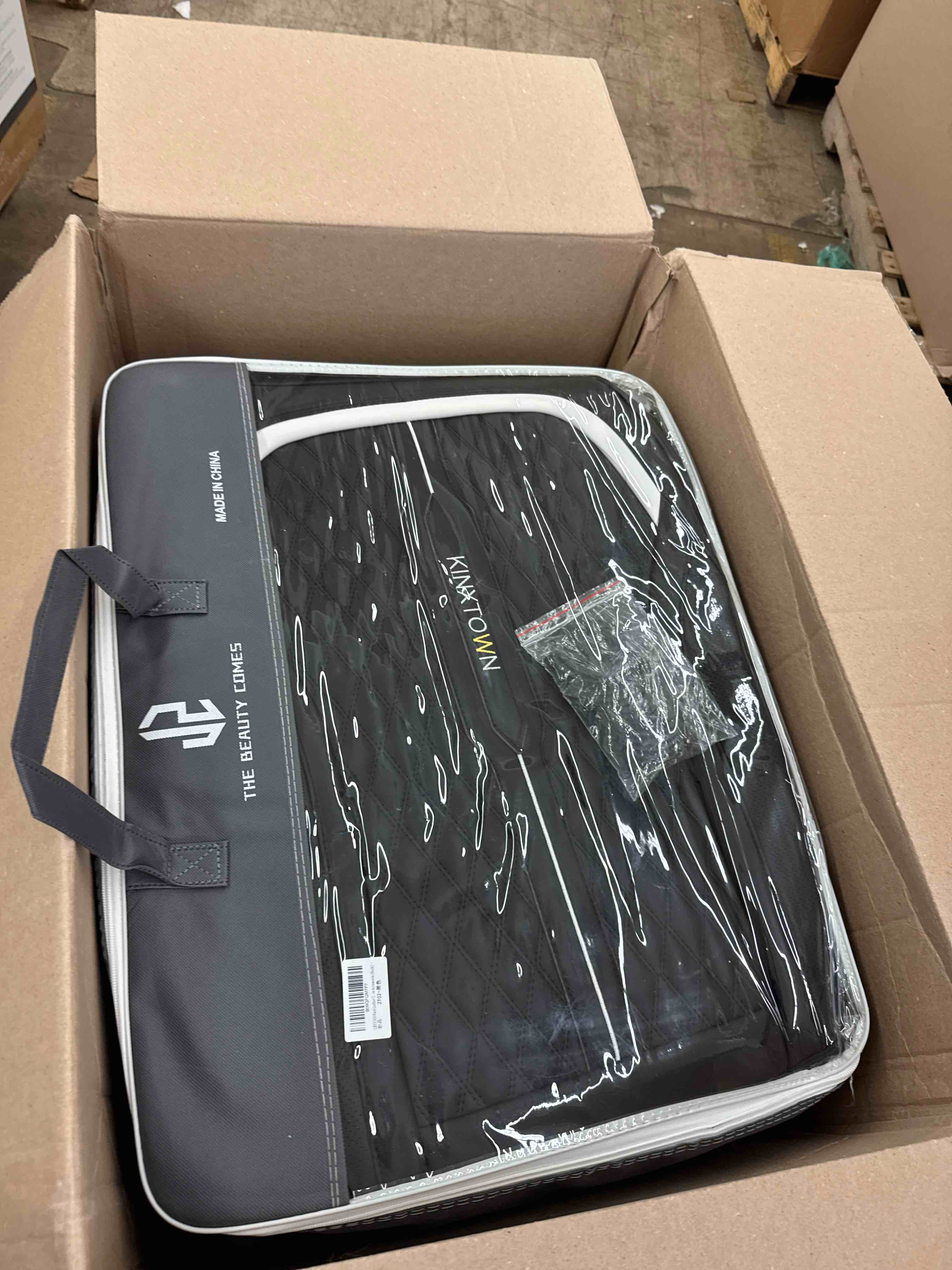 https://s3.amazonaws.com/lotting-images-prod/phillipi/GRA2175954_1747421705627.jpeg