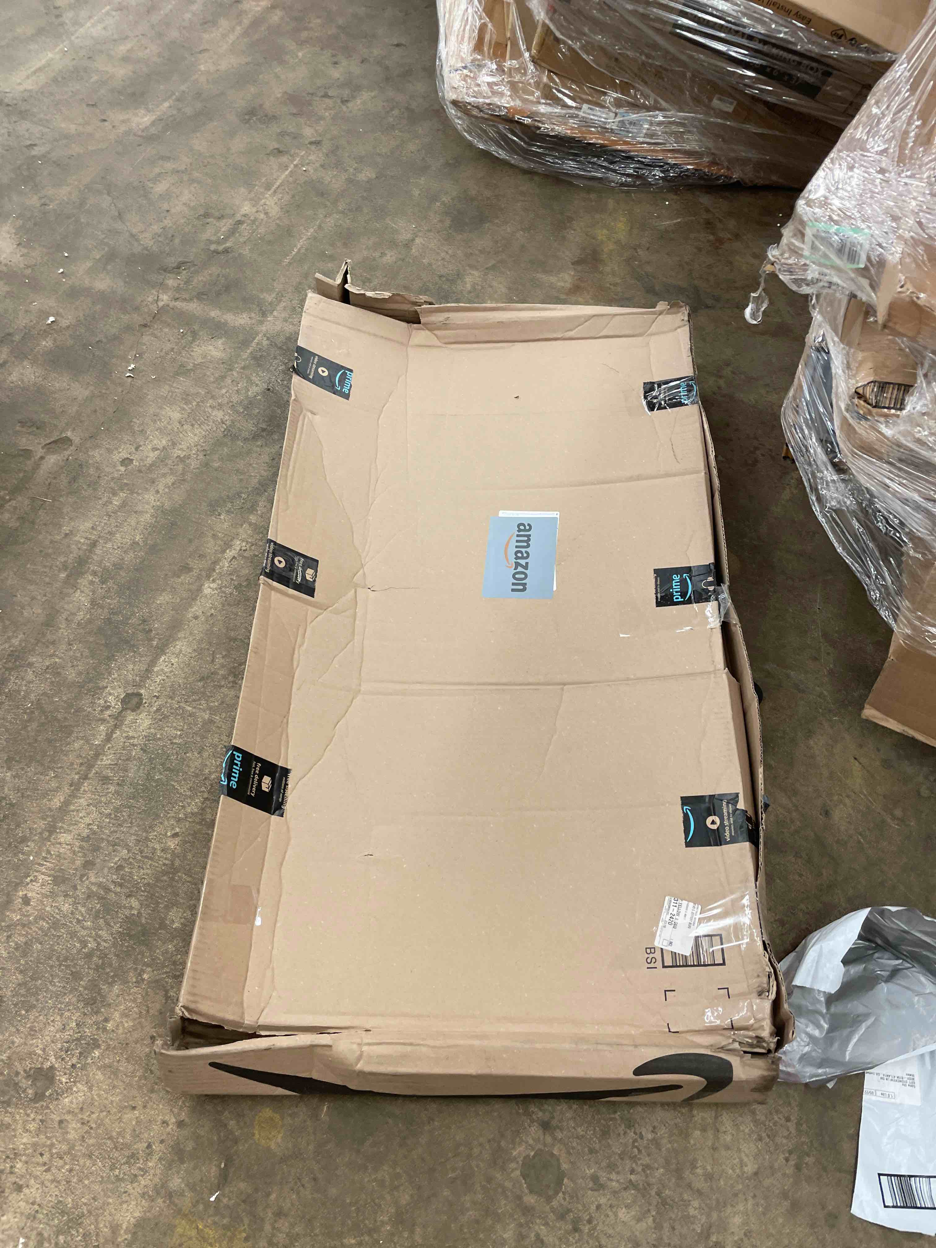 https://s3.amazonaws.com/lotting-images-prod/phillipi/GRA2175956_1747421907113.jpeg
