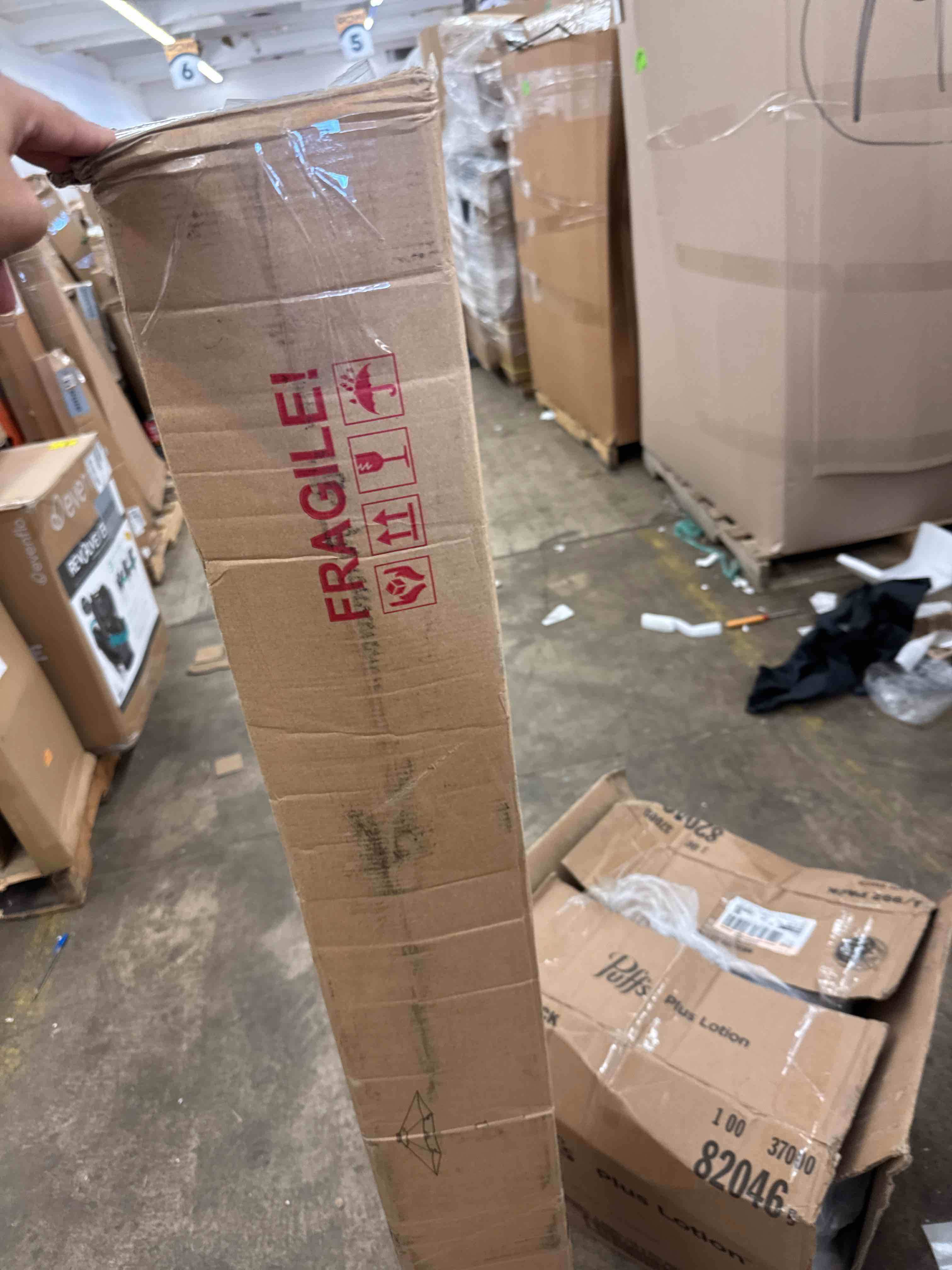 https://s3.amazonaws.com/lotting-images-prod/phillipi/GRA2175959_1747422103517.jpeg
