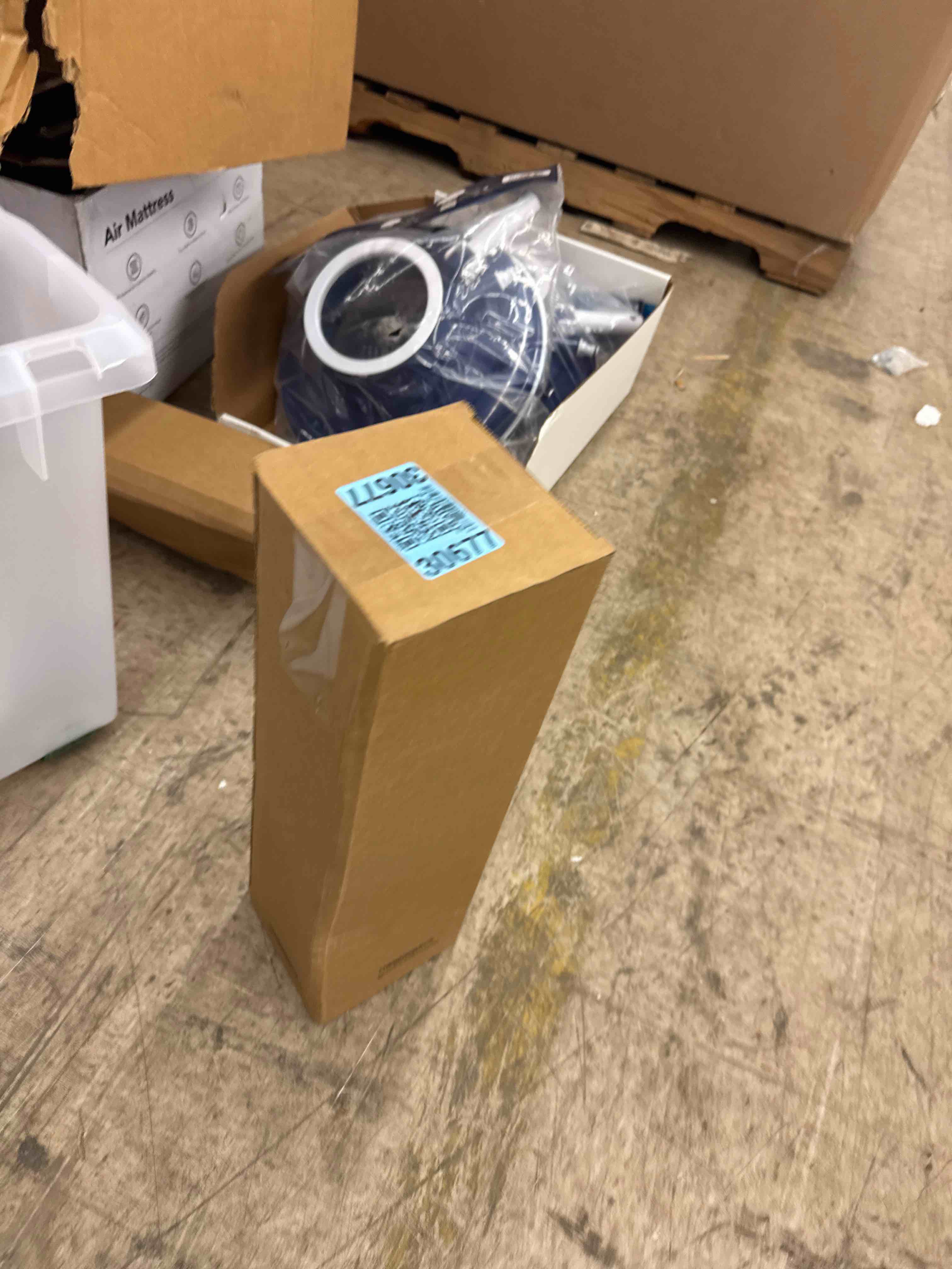 https://s3.amazonaws.com/lotting-images-prod/phillipi/GRA2224119_1745671952150.jpeg