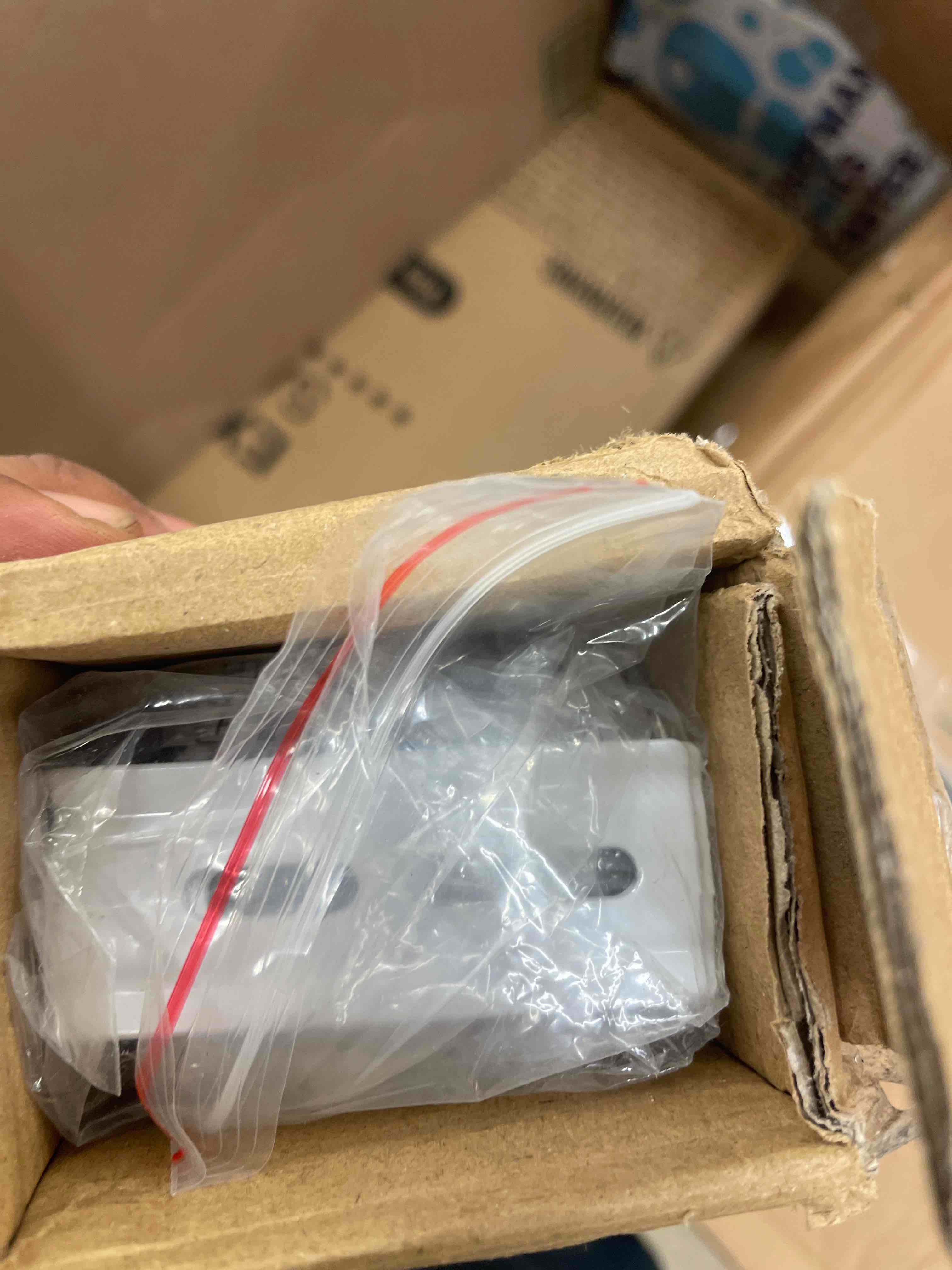https://s3.amazonaws.com/lotting-images-prod/phillipi/GRA2224146_1745674773775.jpeg