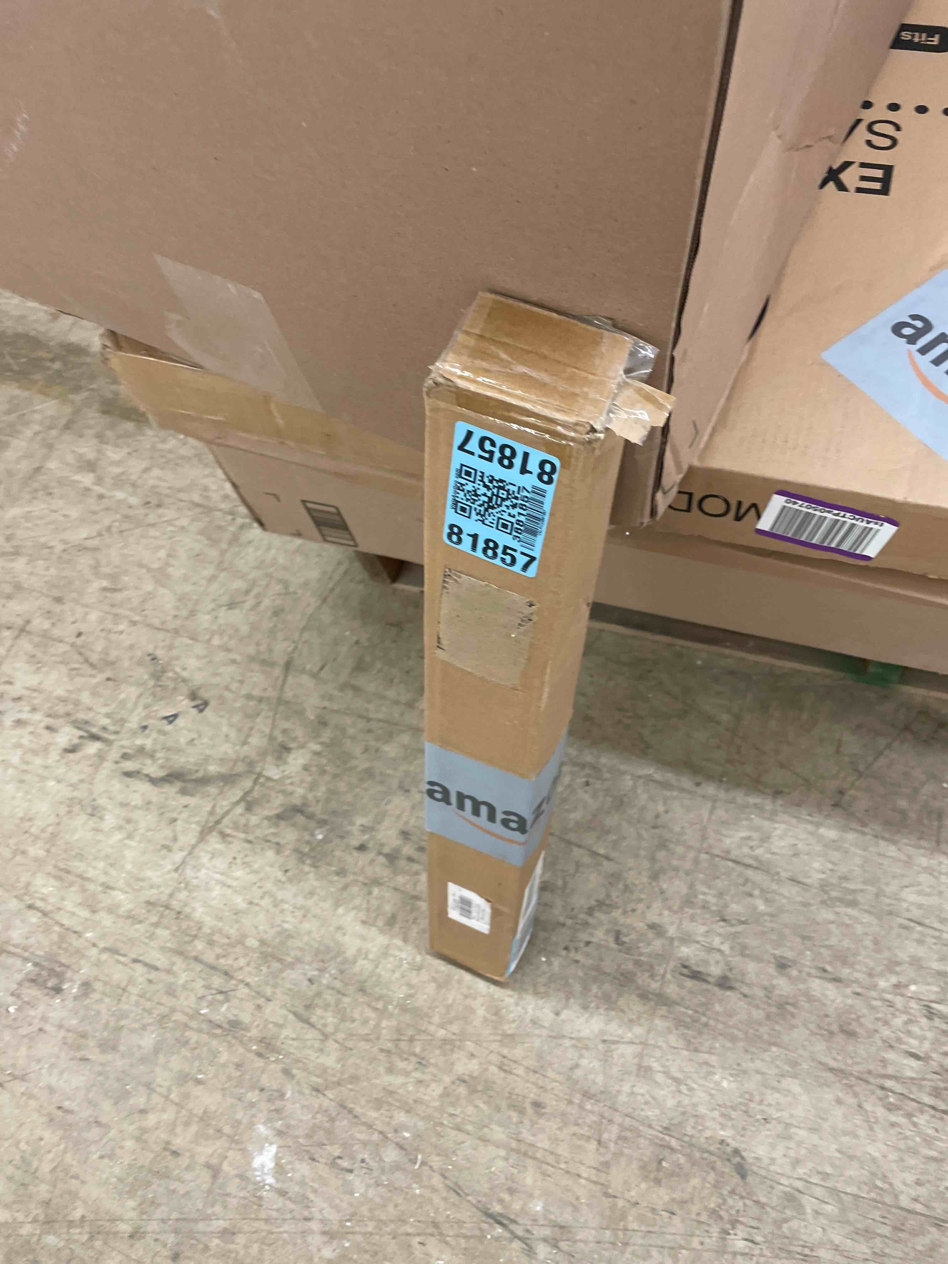 https://s3.amazonaws.com/lotting-images-prod/phillipi/GRA2224146_1745674785456.jpeg