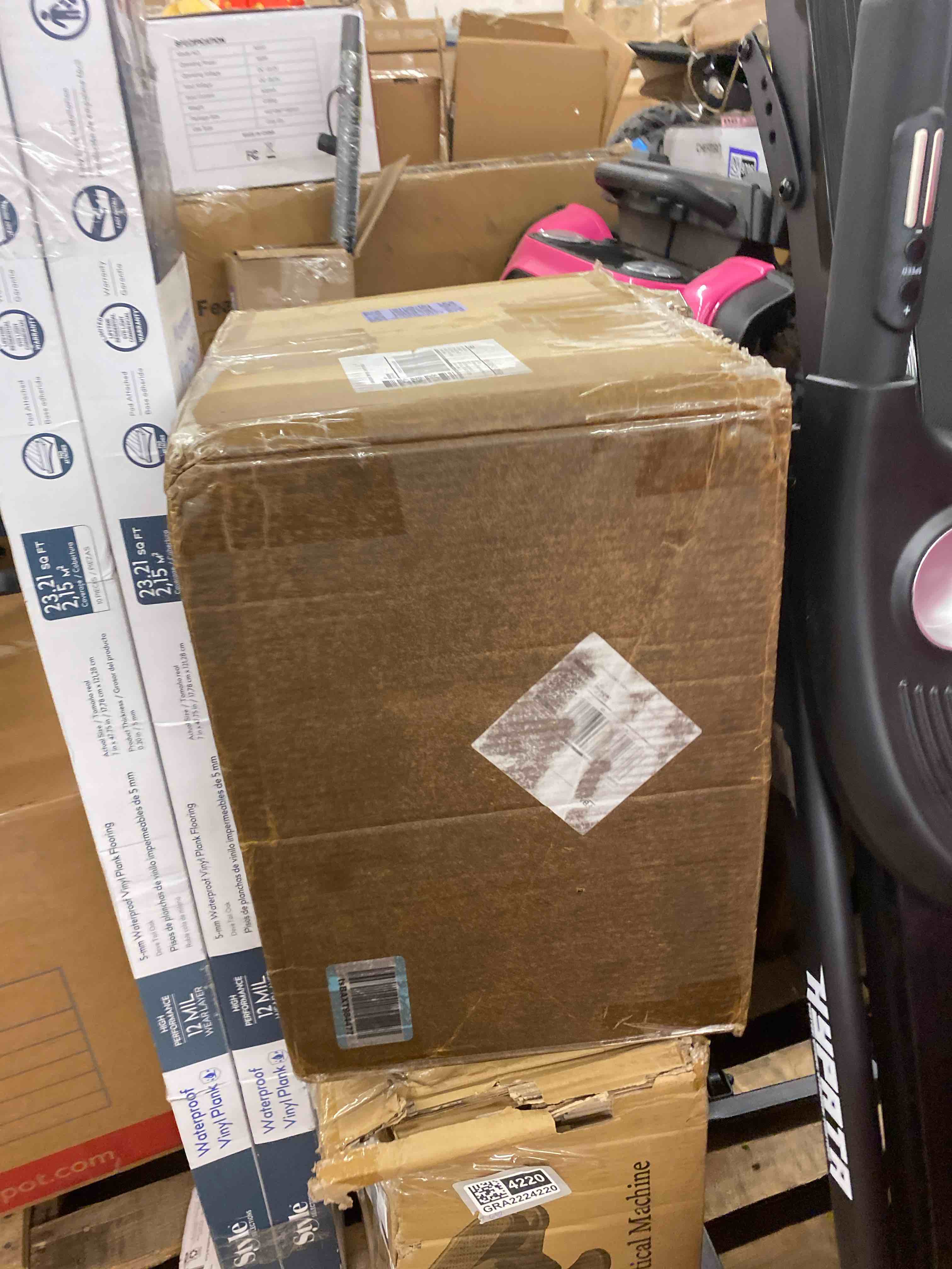 https://s3.amazonaws.com/lotting-images-prod/phillipi/GRA2224222_1745943702296.jpeg