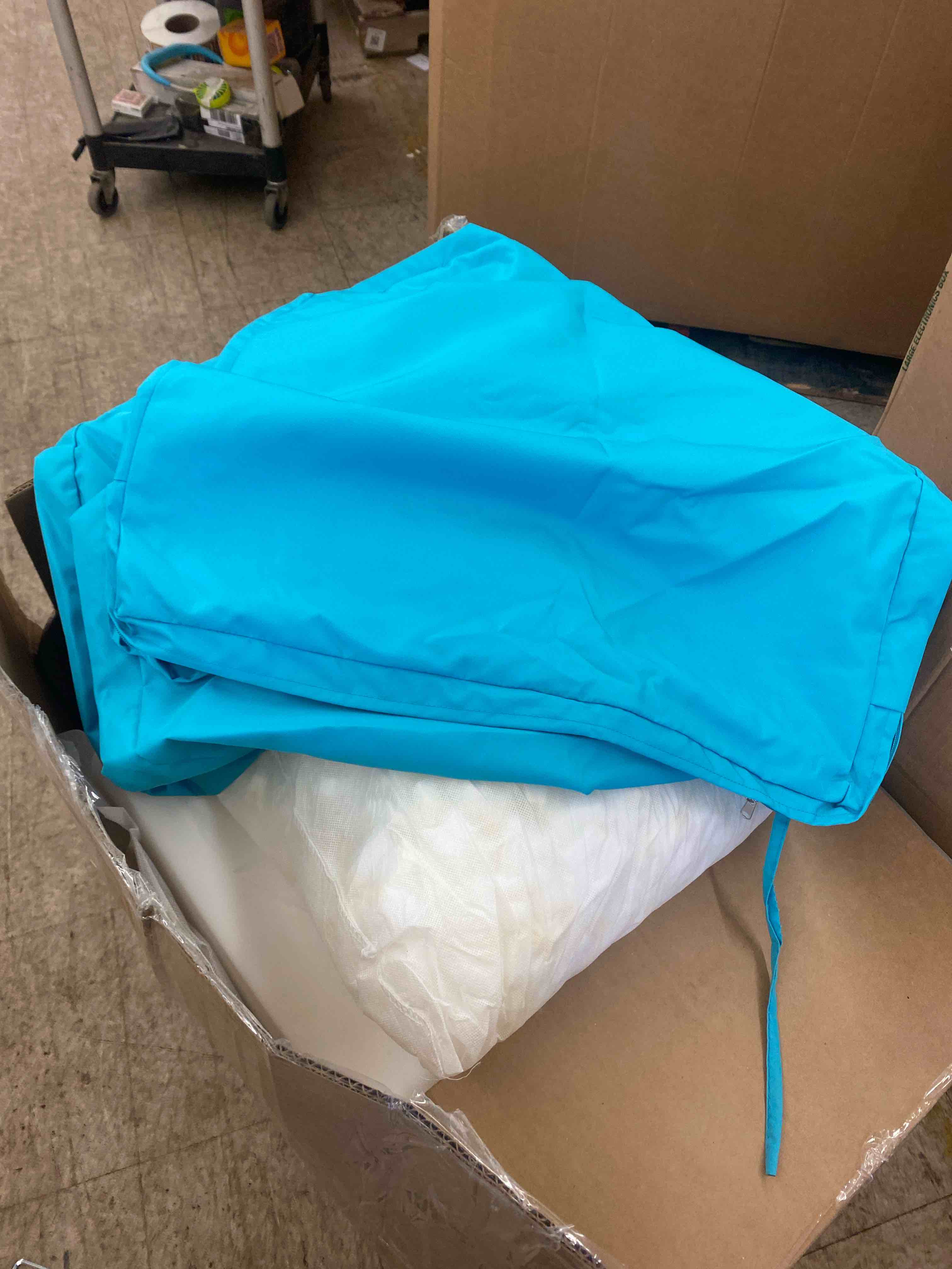 https://s3.amazonaws.com/lotting-images-prod/phillipi/GRA2224301_1746112863609.jpeg