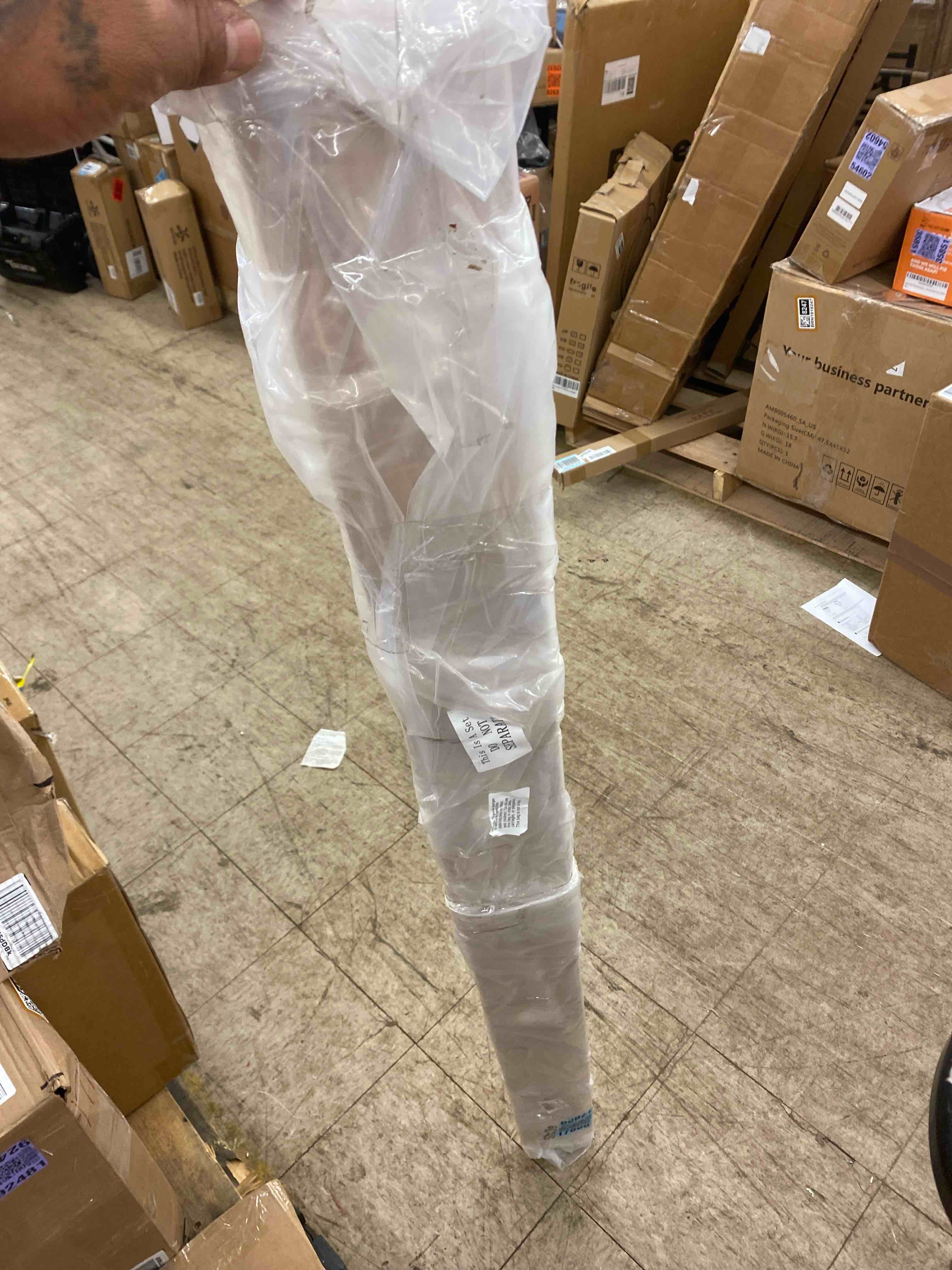 https://s3.amazonaws.com/lotting-images-prod/phillipi/GRA2224324_1746129567356.jpeg