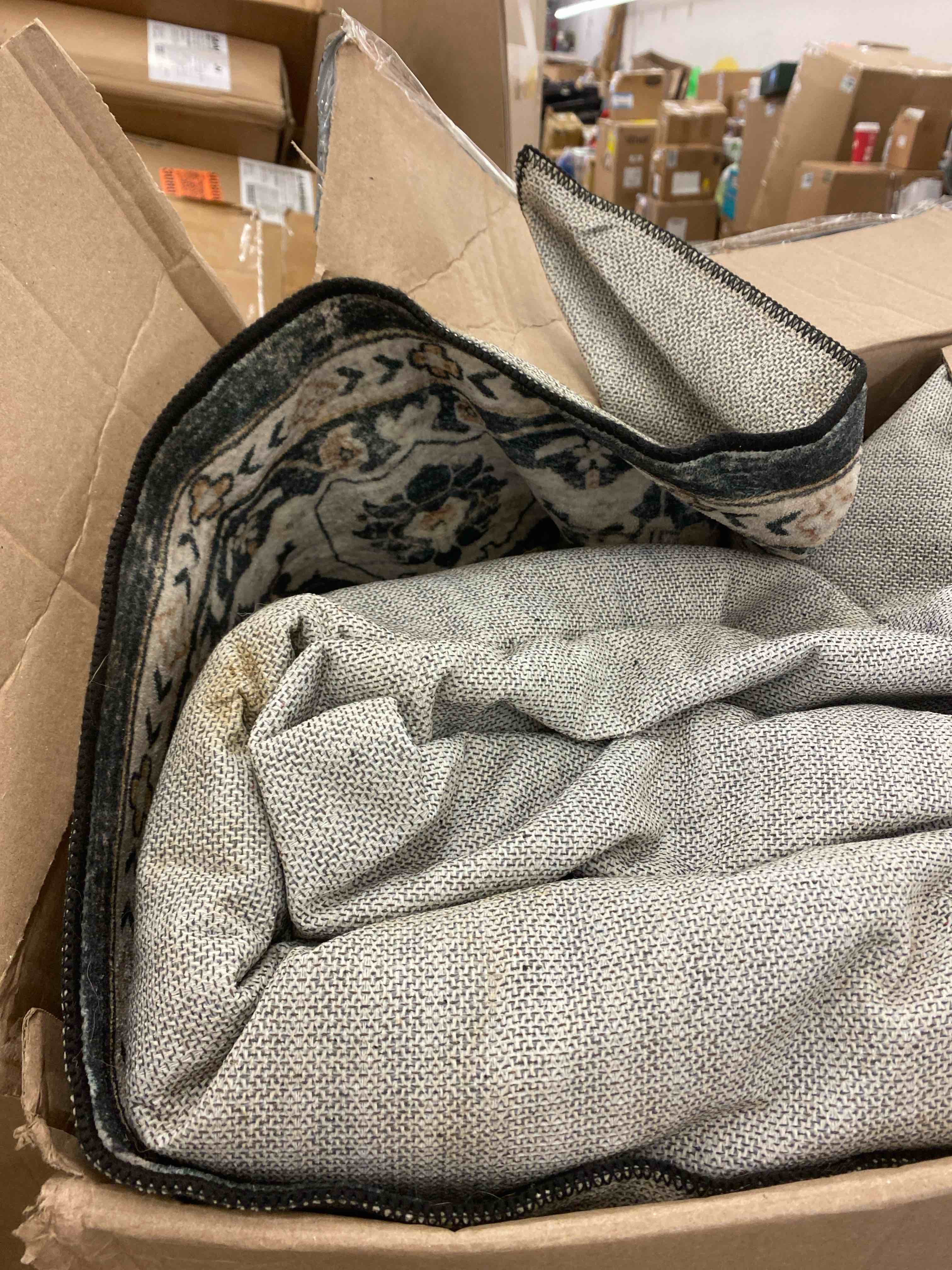https://s3.amazonaws.com/lotting-images-prod/phillipi/GRA2224488_1746549517746.jpeg