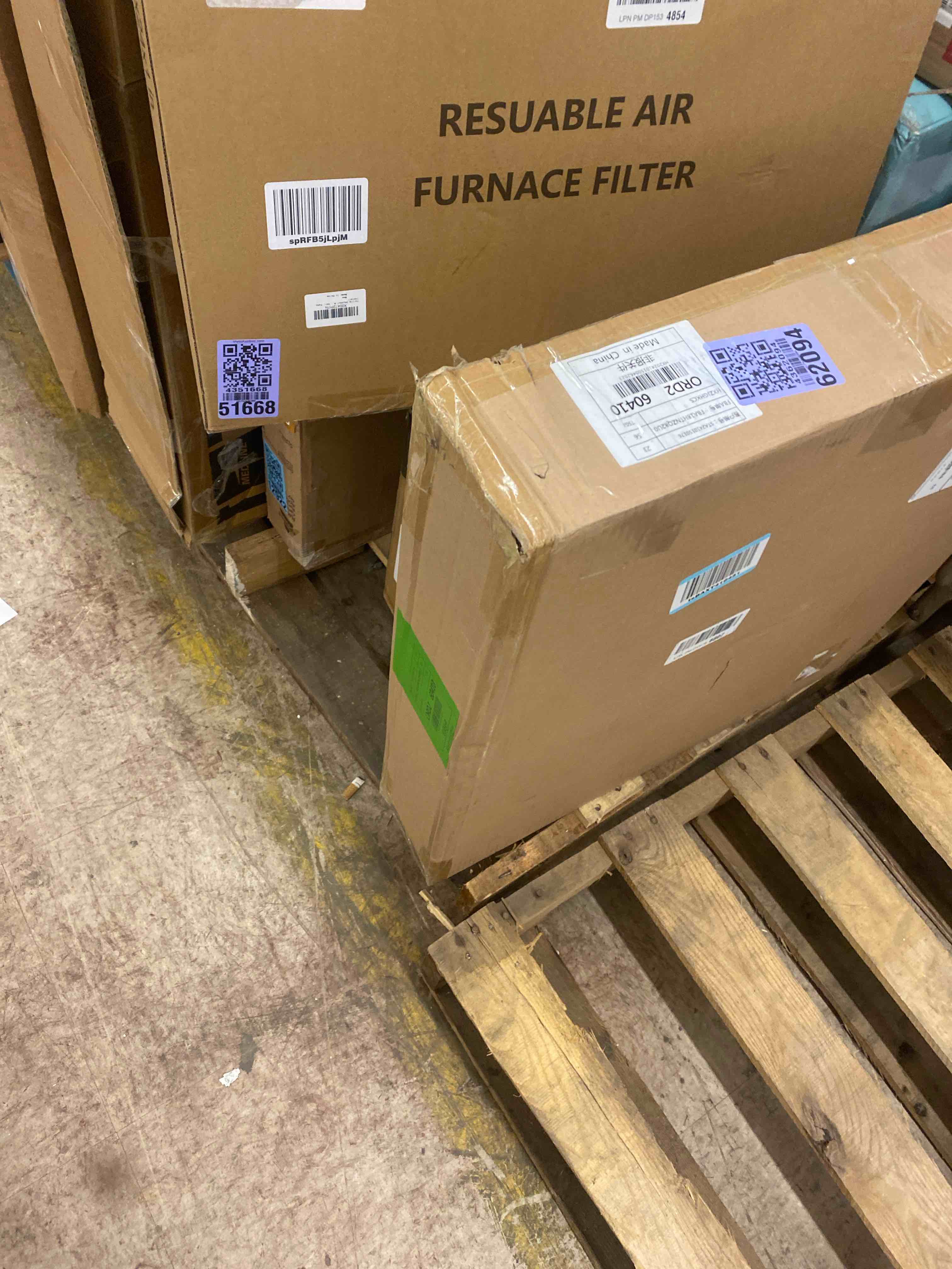 https://s3.amazonaws.com/lotting-images-prod/phillipi/GRA2224794_1747929194118.jpeg