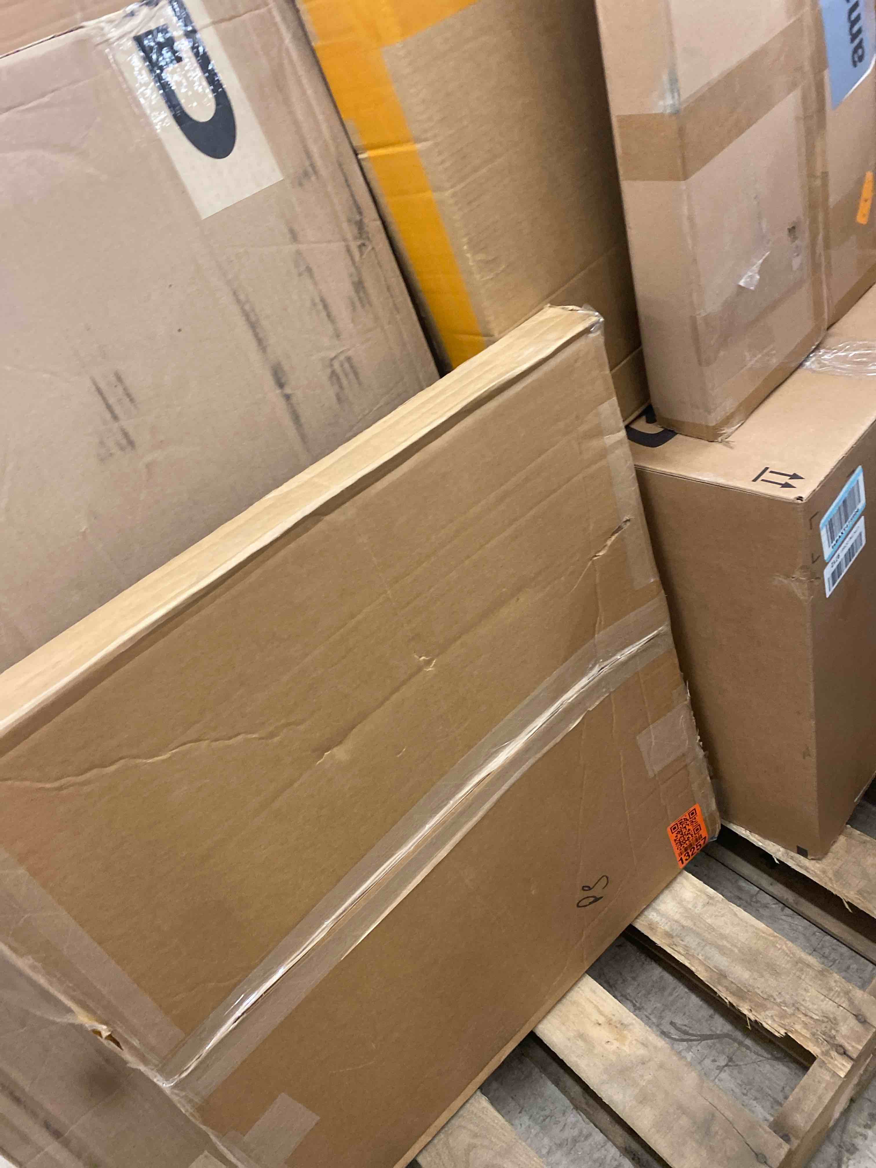 https://s3.amazonaws.com/lotting-images-prod/phillipi/GRA2224822_1747934948950.jpeg