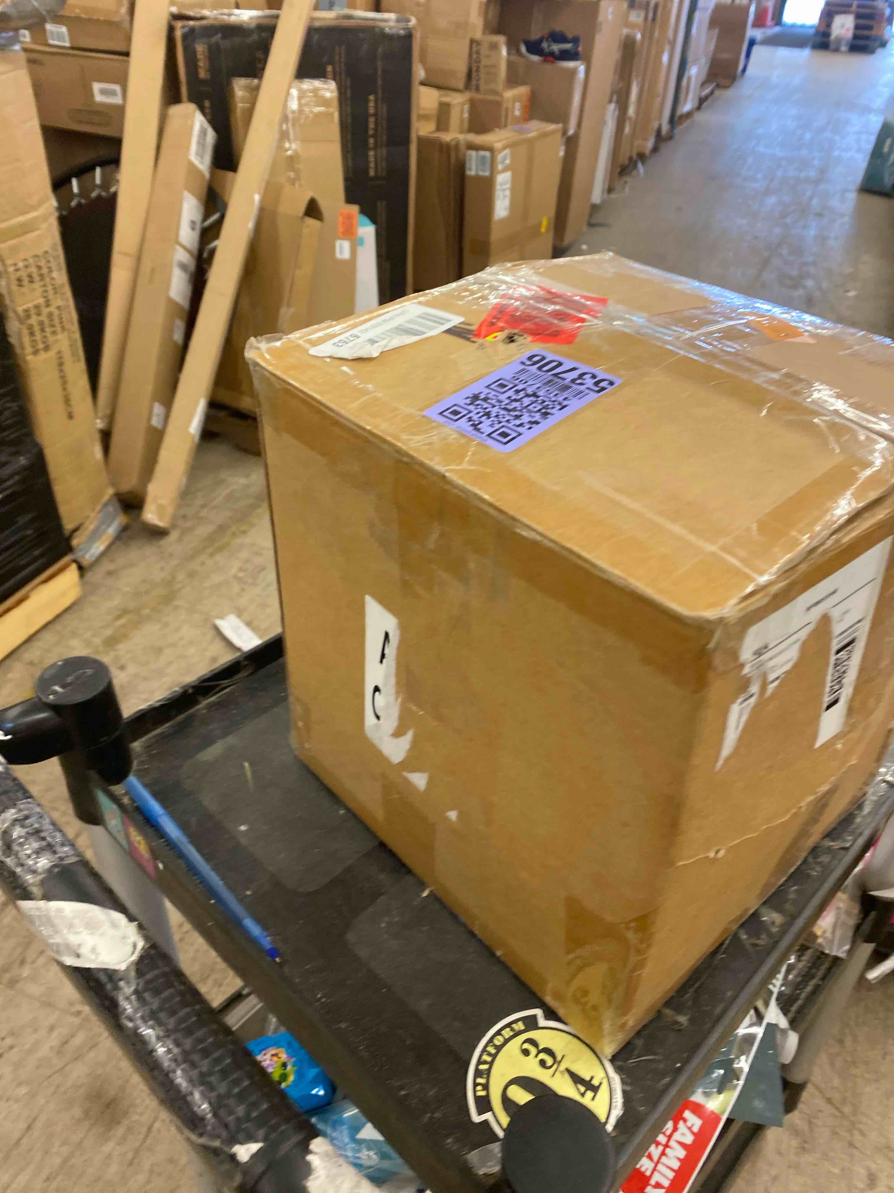https://s3.amazonaws.com/lotting-images-prod/phillipi/GRA2224838_1747937631196.jpeg
