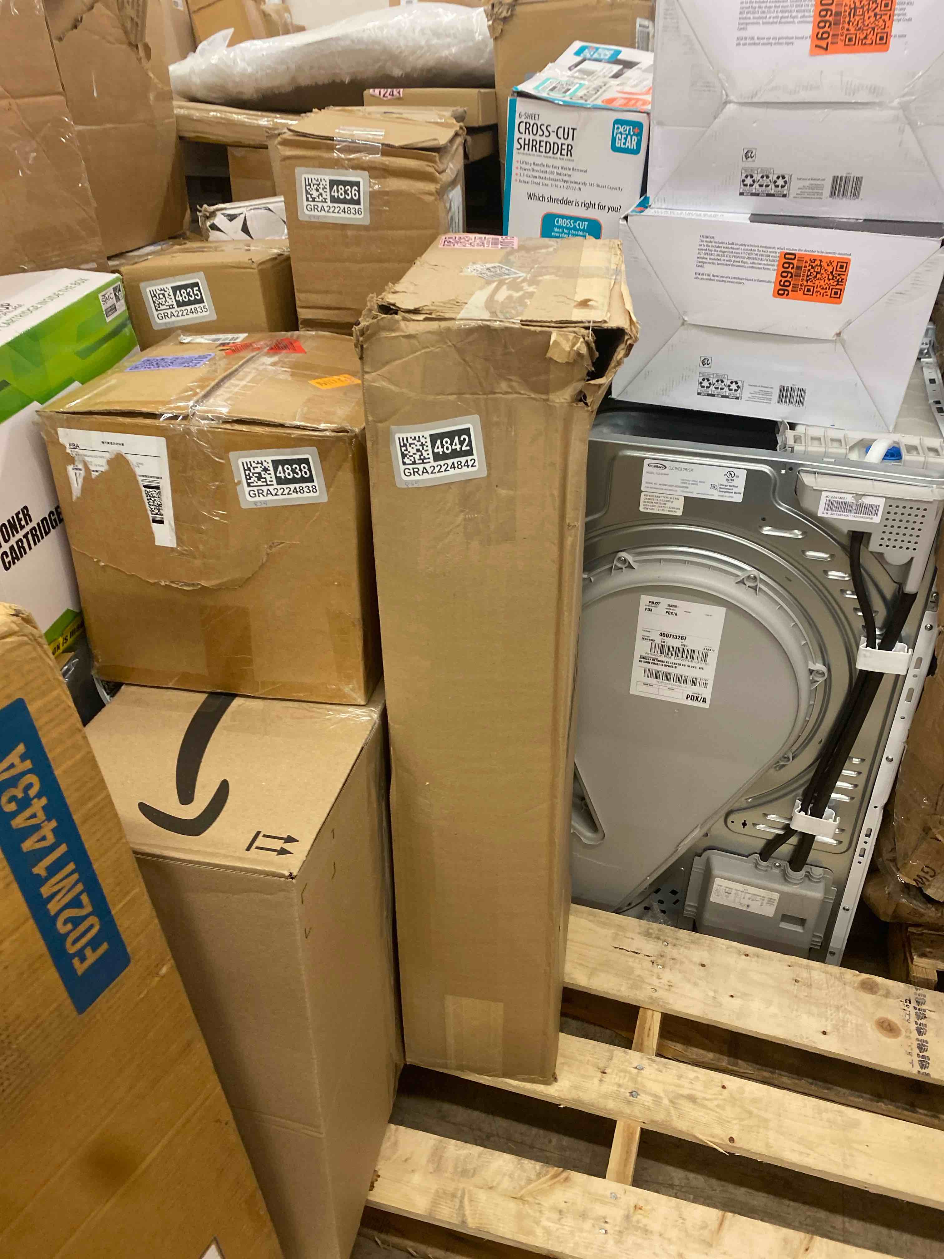 https://s3.amazonaws.com/lotting-images-prod/phillipi/GRA2224843_1747938548003.jpeg