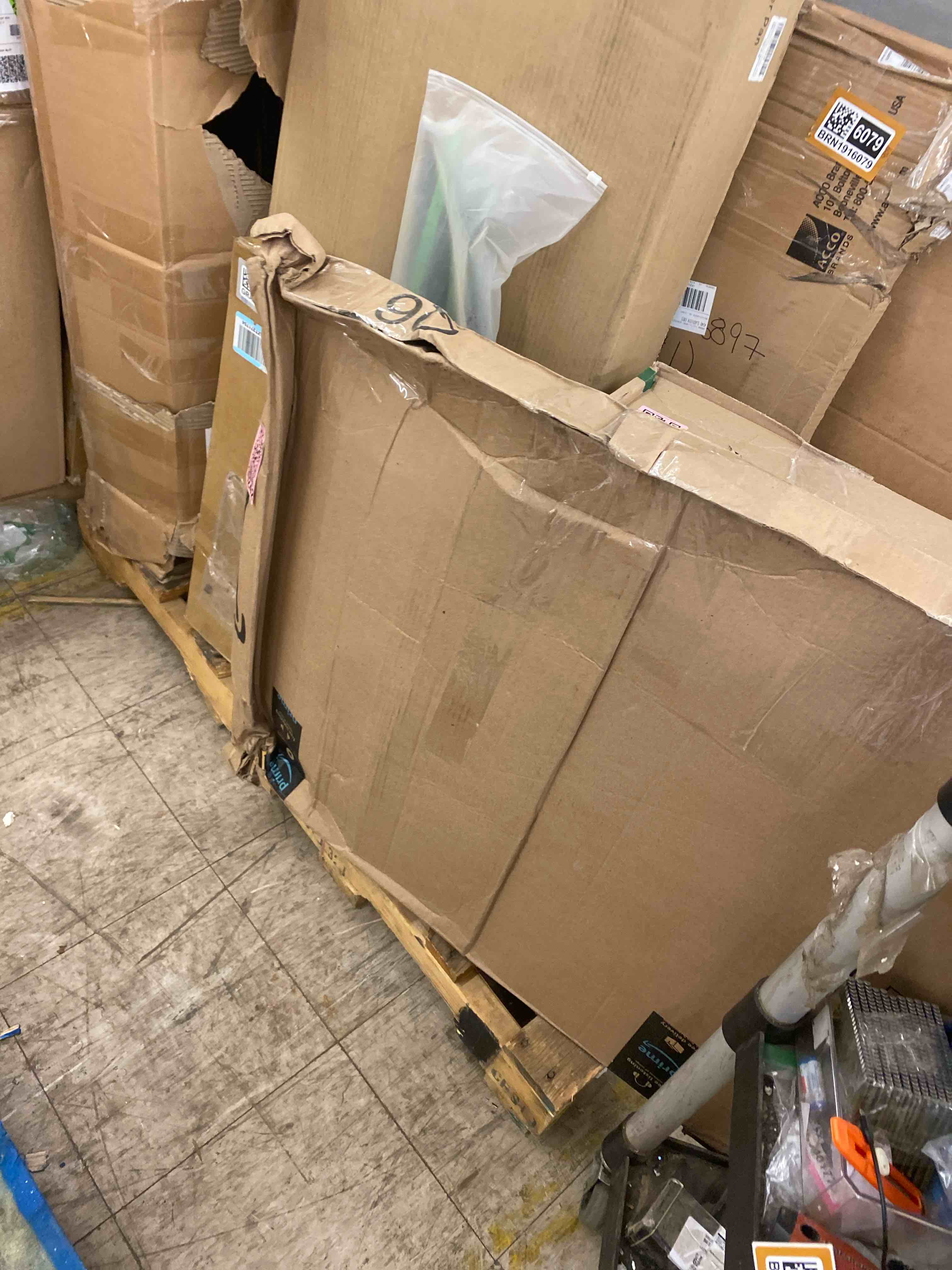 https://s3.amazonaws.com/lotting-images-prod/phillipi/GRA2225181_1748618605672.jpeg