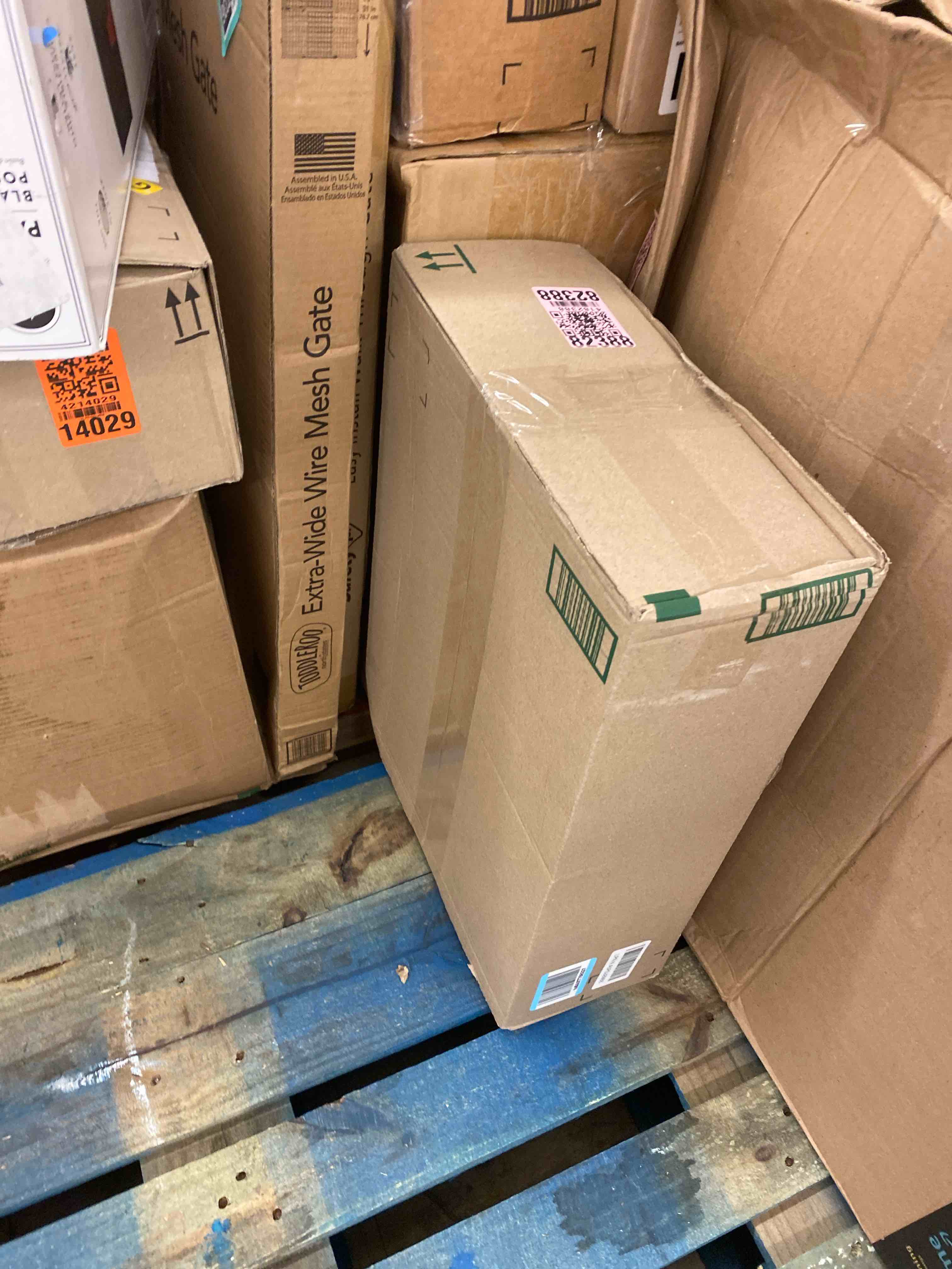 https://s3.amazonaws.com/lotting-images-prod/phillipi/GRA2225182_1748619059843.jpeg