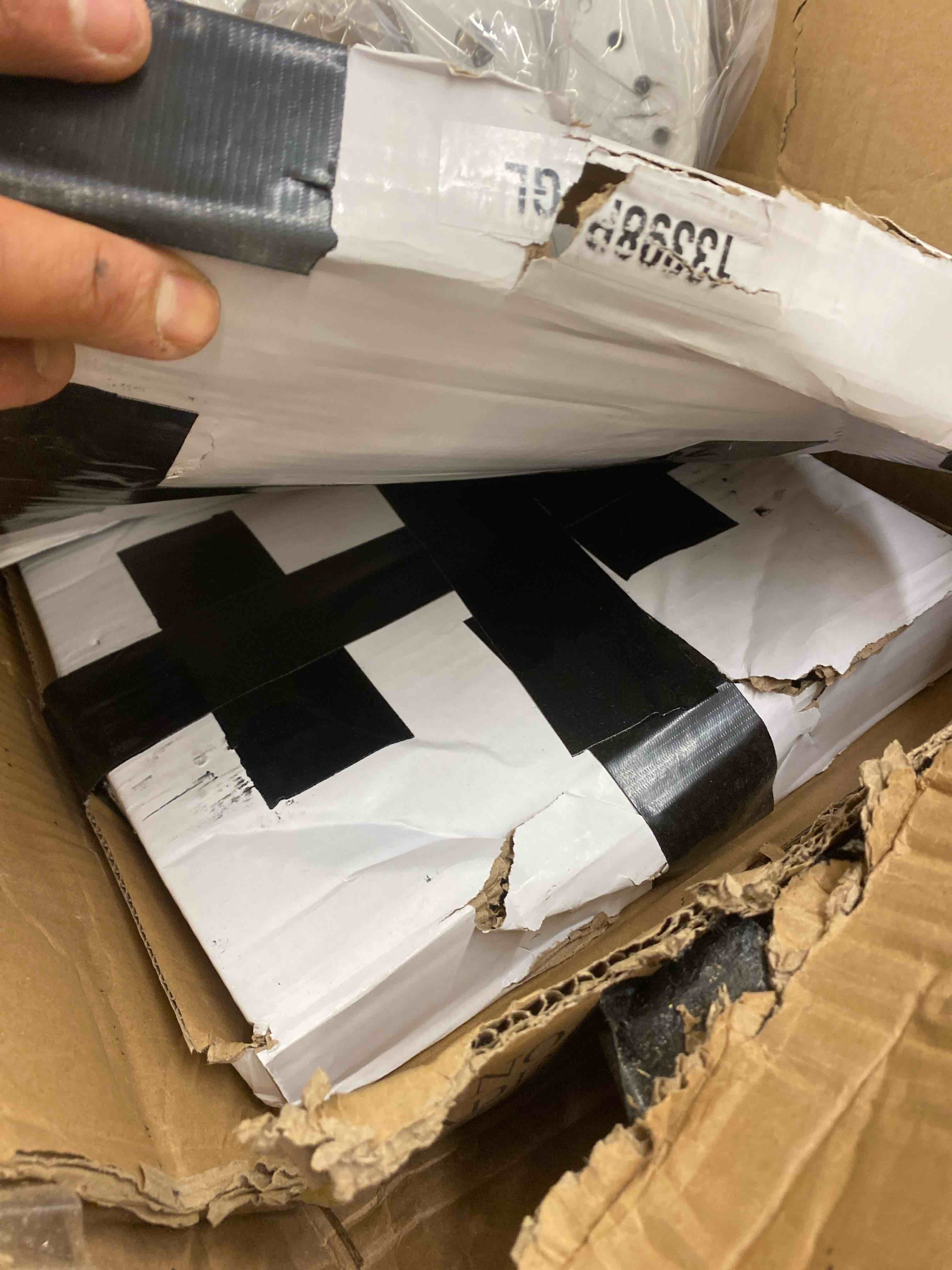 https://s3.amazonaws.com/lotting-images-prod/phillipi/GRA2225184_1748619423620.jpeg