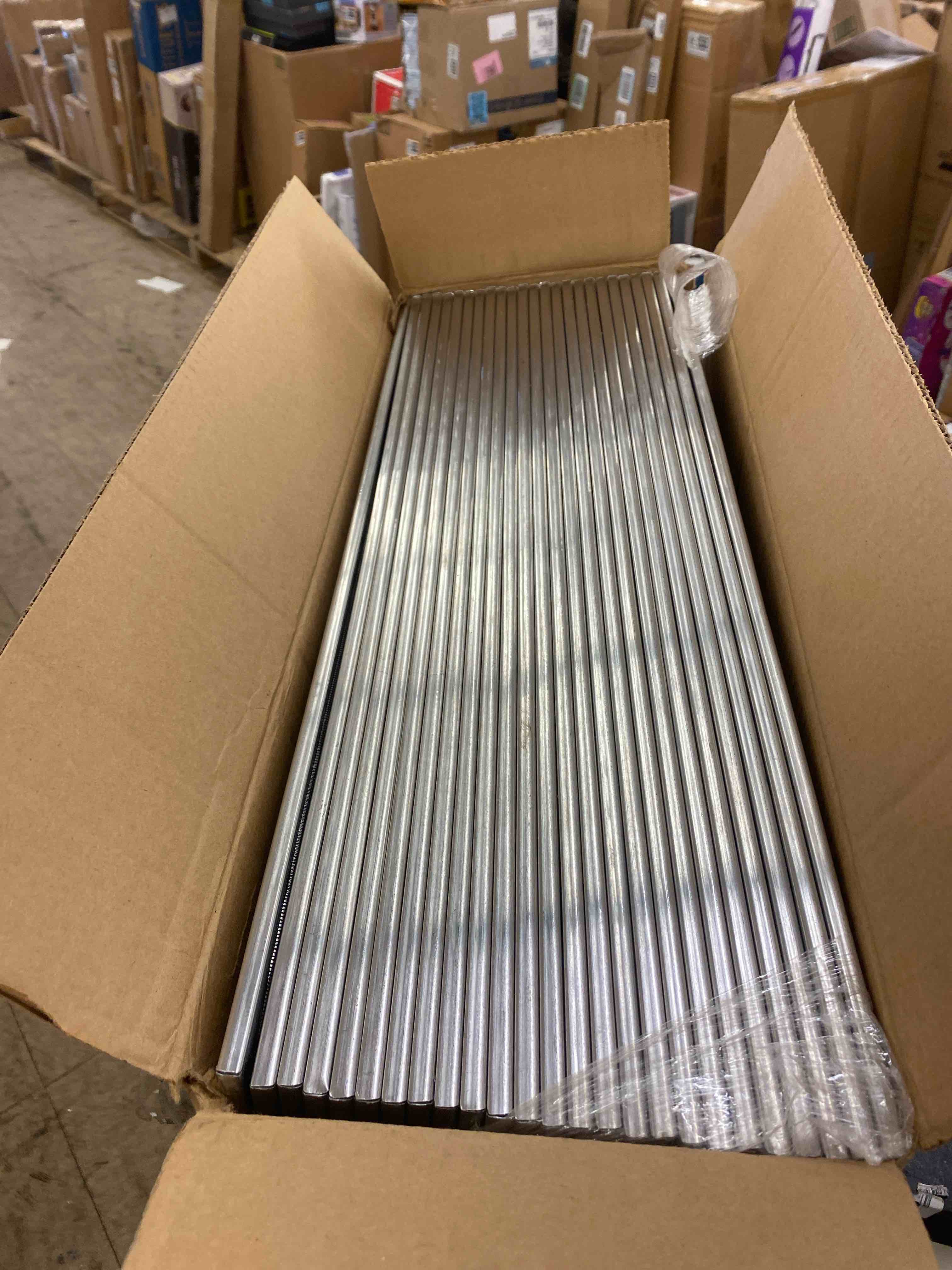 https://s3.amazonaws.com/lotting-images-prod/phillipi/GRA2225204_1748694731008.jpeg