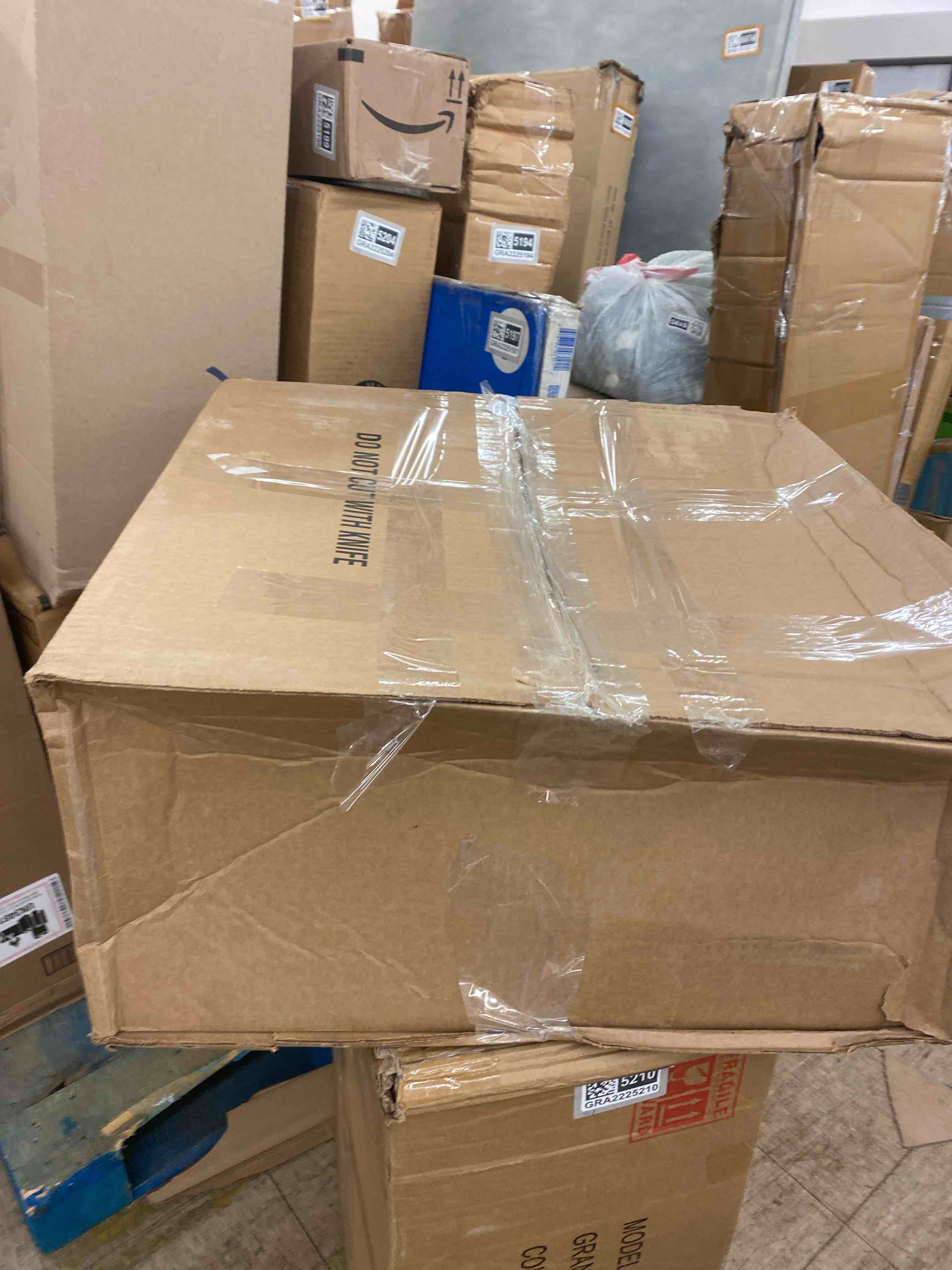 https://s3.amazonaws.com/lotting-images-prod/phillipi/GRA2225211_1748696703911.jpeg