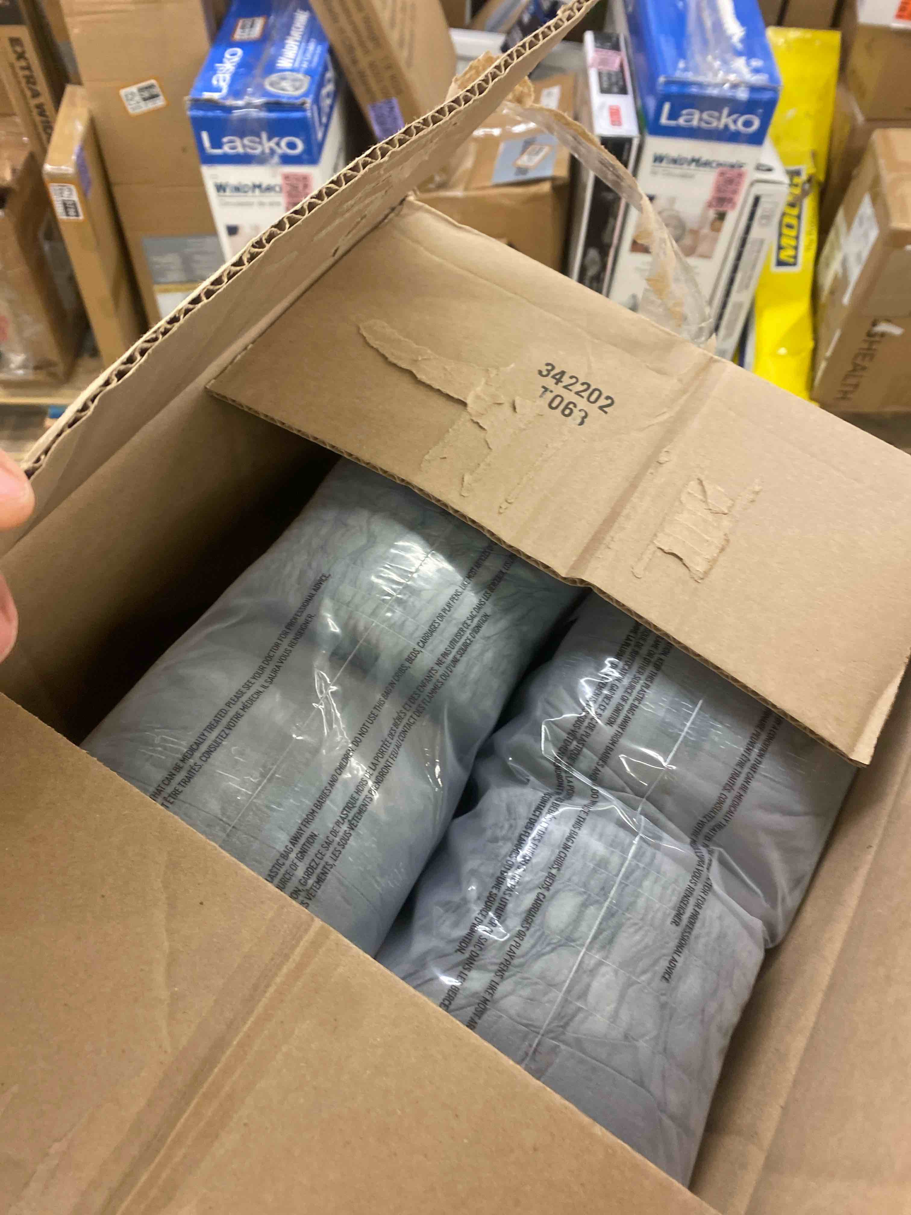 https://s3.amazonaws.com/lotting-images-prod/phillipi/GRA2225216_1748701534004.jpeg