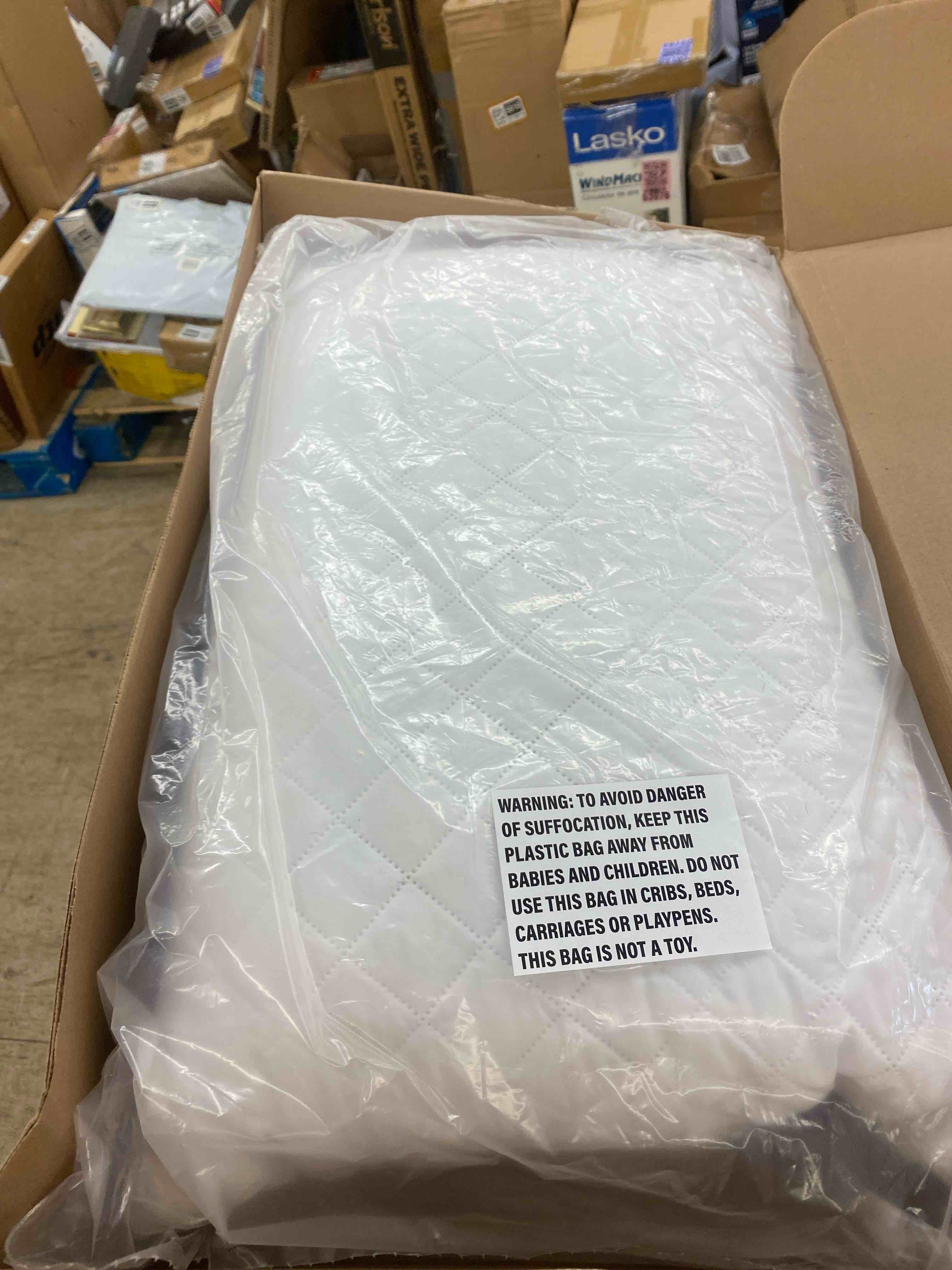 https://s3.amazonaws.com/lotting-images-prod/phillipi/GRA2225228_1748703420754.jpeg