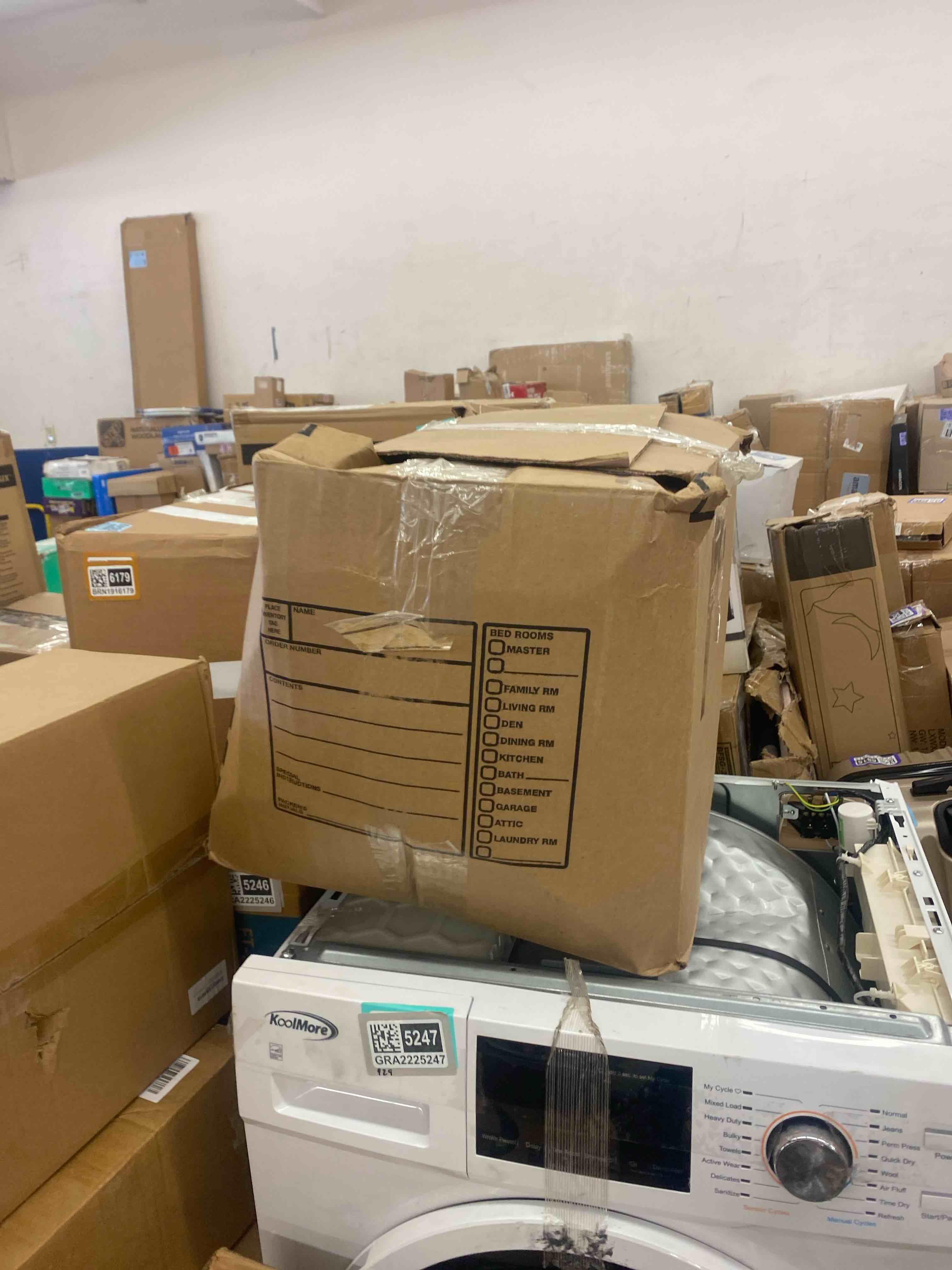 https://s3.amazonaws.com/lotting-images-prod/phillipi/GRA2225252_1748884131532.jpeg