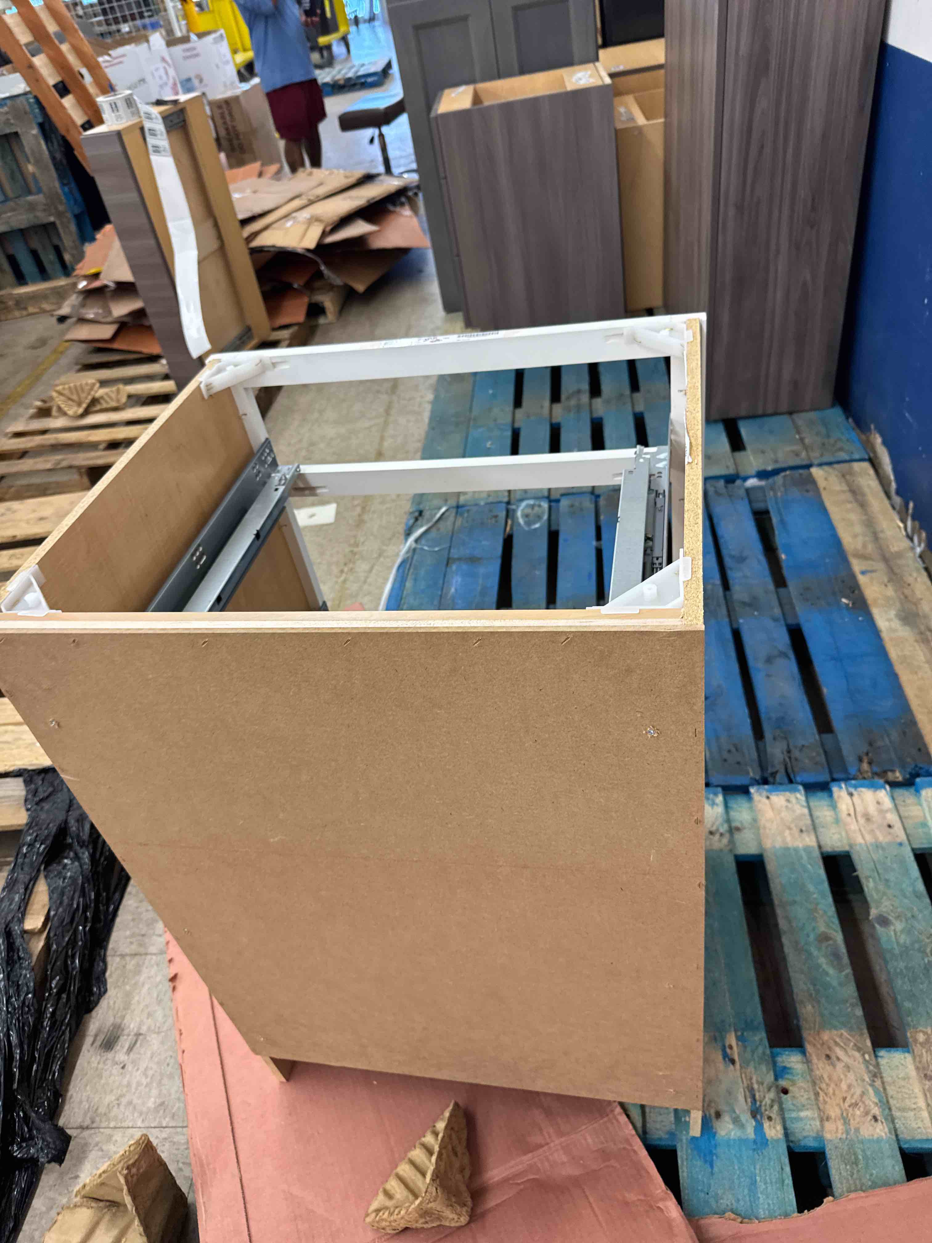 https://s3.amazonaws.com/lotting-images-prod/phillipi/GRA2226236_1751387436417.jpeg