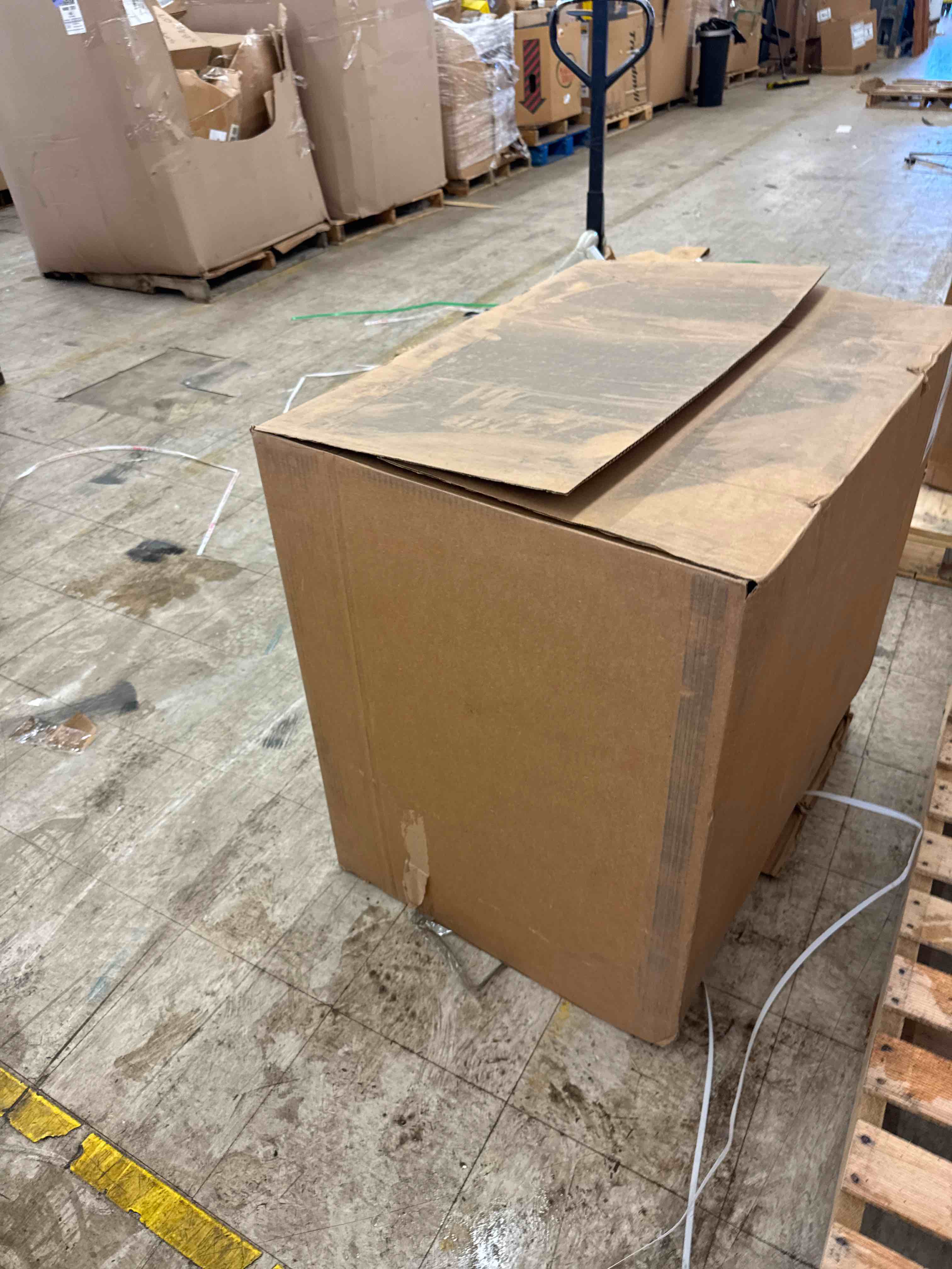https://s3.amazonaws.com/lotting-images-prod/phillipi/GRA2226249_1751549557582.jpeg