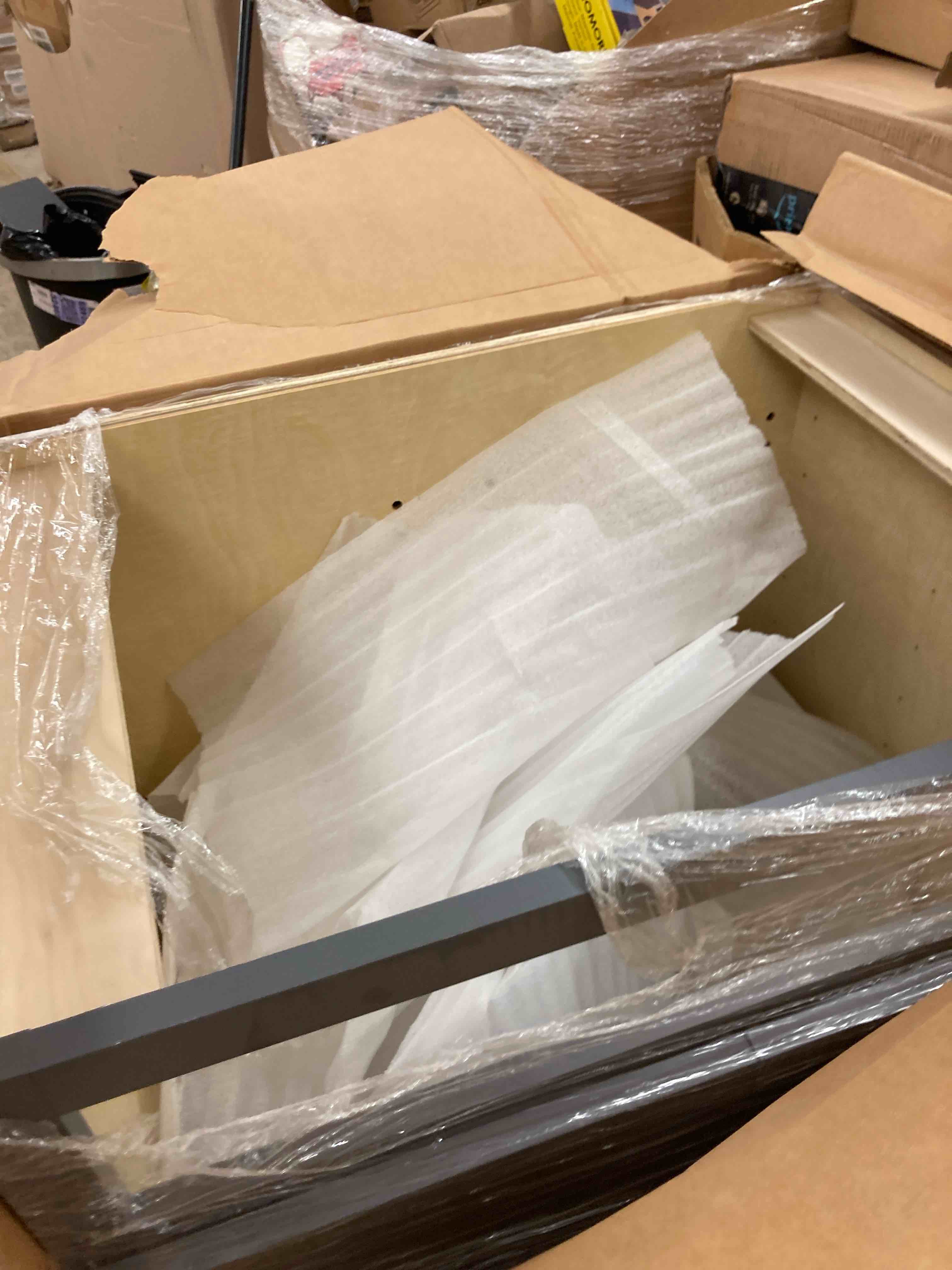 https://s3.amazonaws.com/lotting-images-prod/phillipi/GRA2226255_1751560415019.jpeg