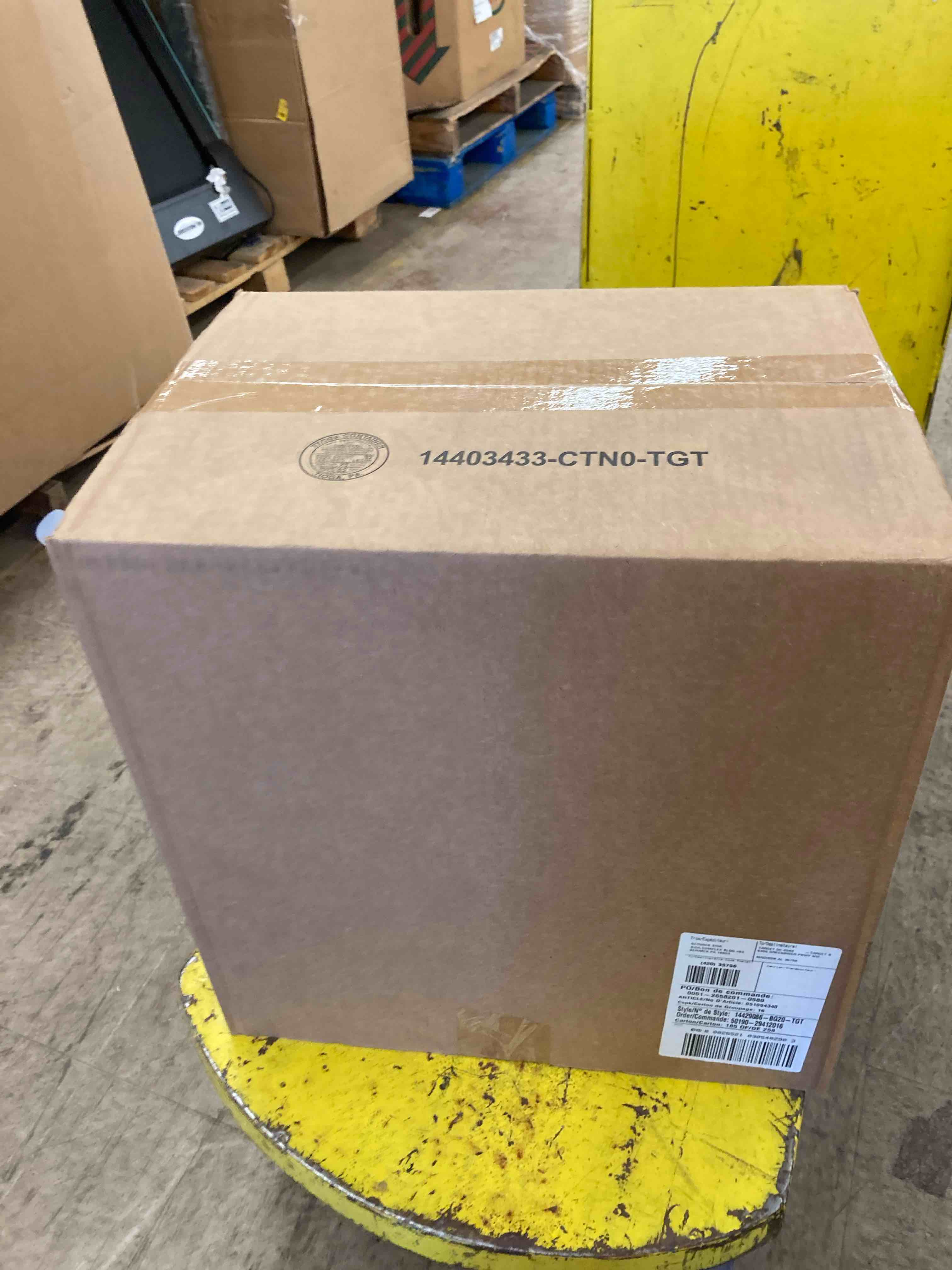 https://s3.amazonaws.com/lotting-images-prod/phillipi/GRA2226361_1751905063269.jpeg
