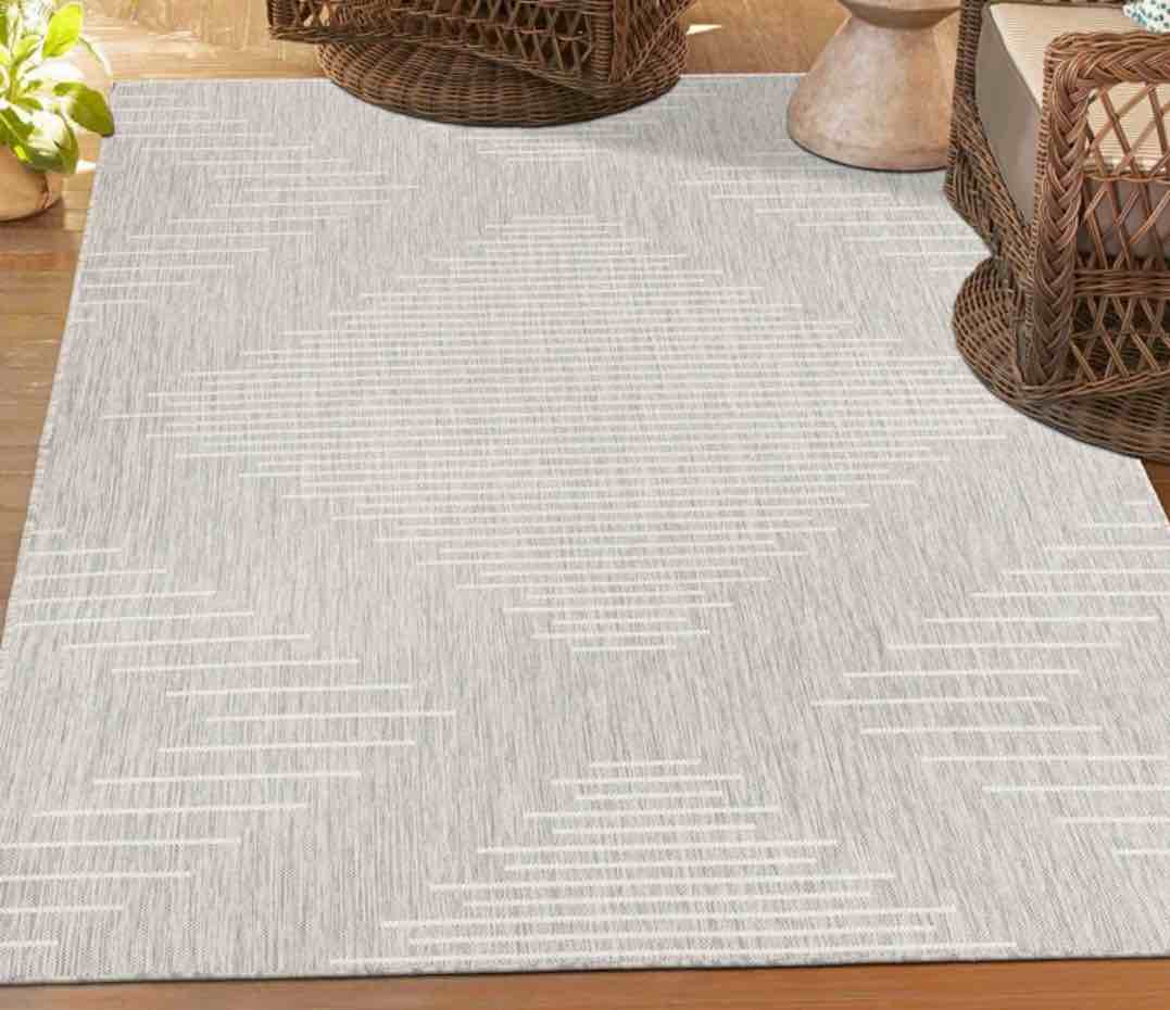 Ava-Mary Striped Indoor / Outdoor Rug